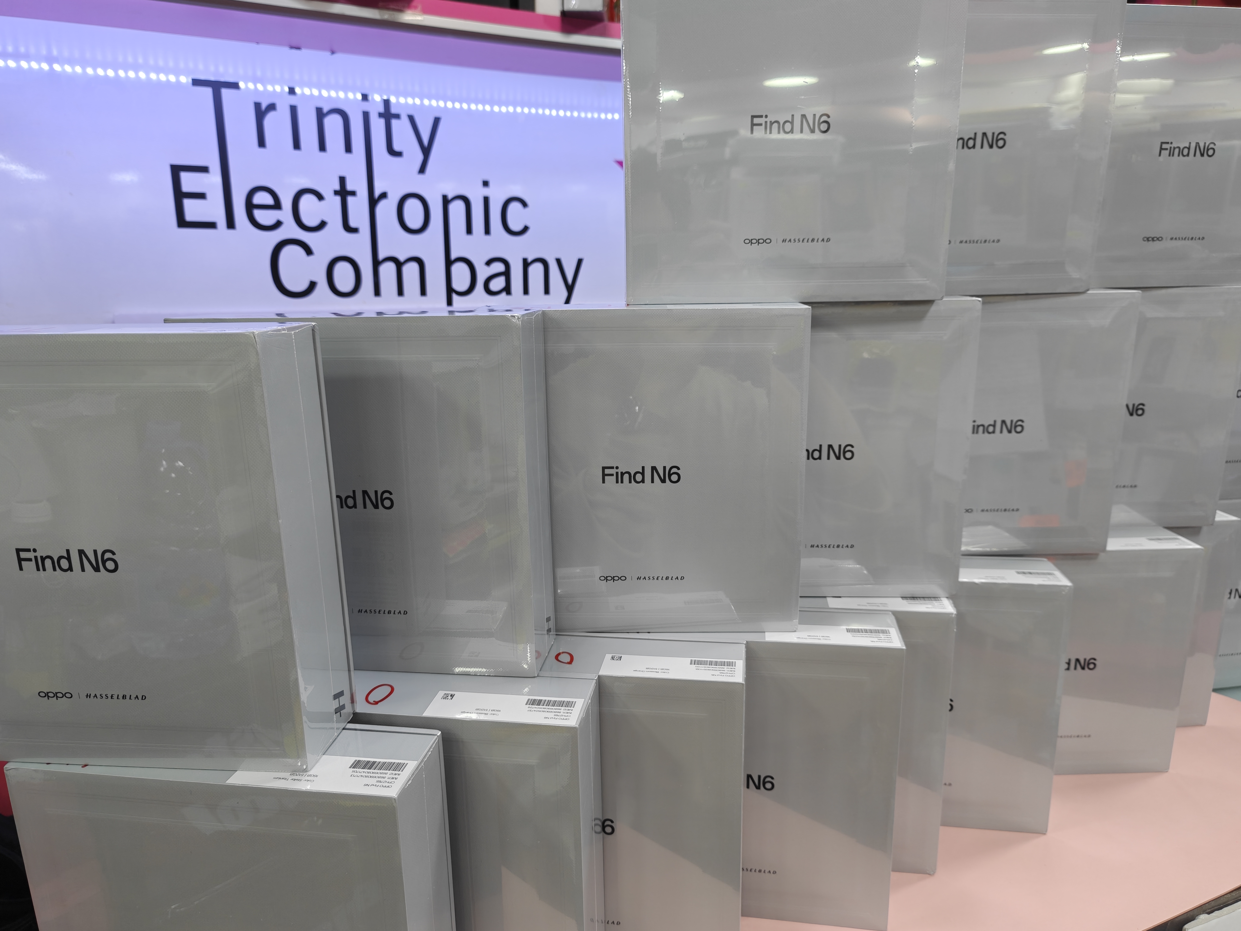 OPPO FIND N6 Global Edition with AI Pen Set