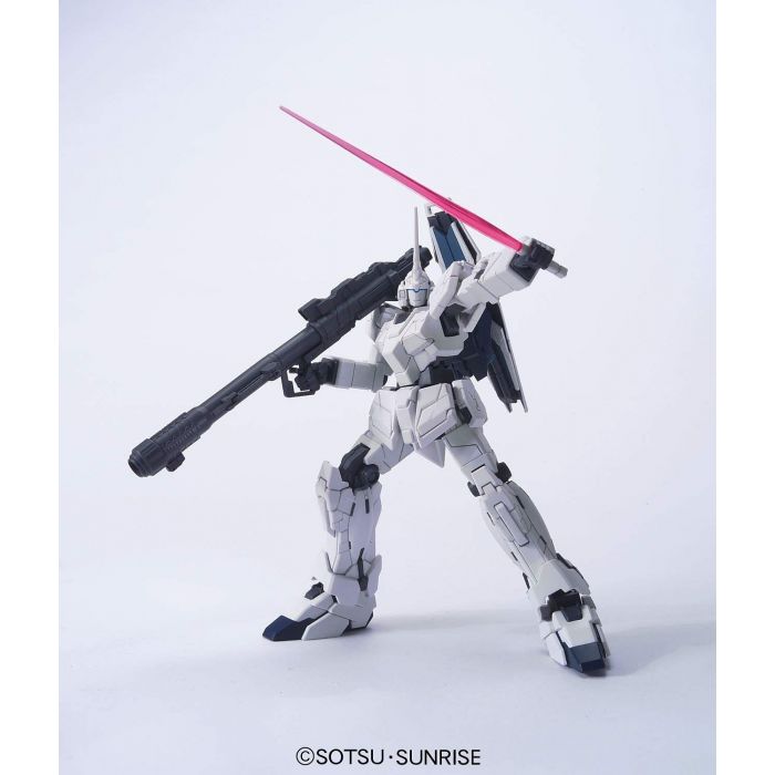 1/144 HGUC RX-0 UNICORN GUNDAM UNICORN MODE