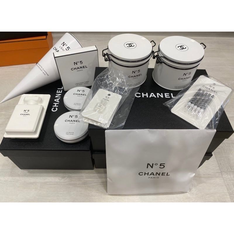 訂2星期😍😍Chanel香奈兒五號工廠百週年限定香水皂90g