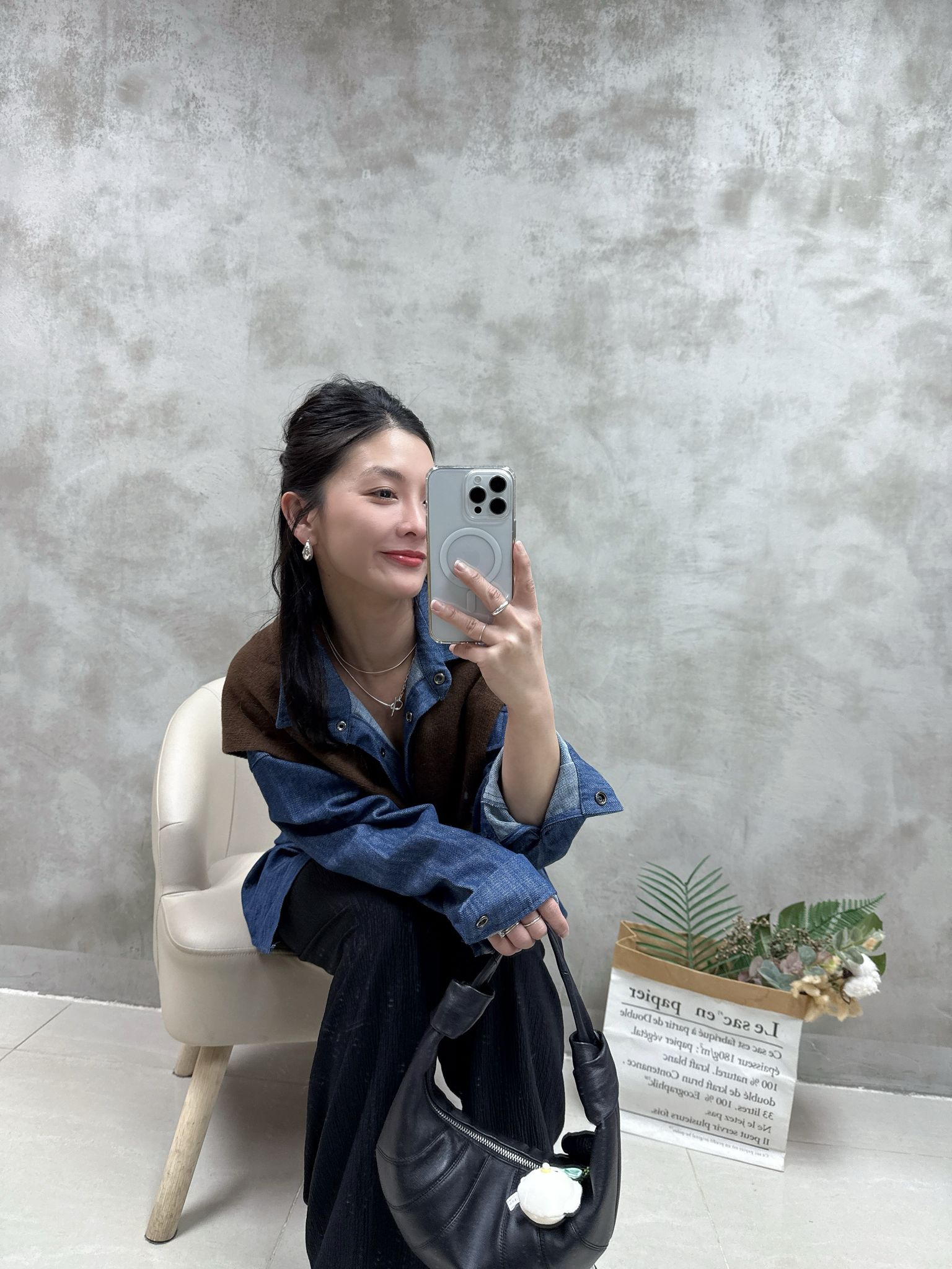 皮牌牛仔恤衫外套