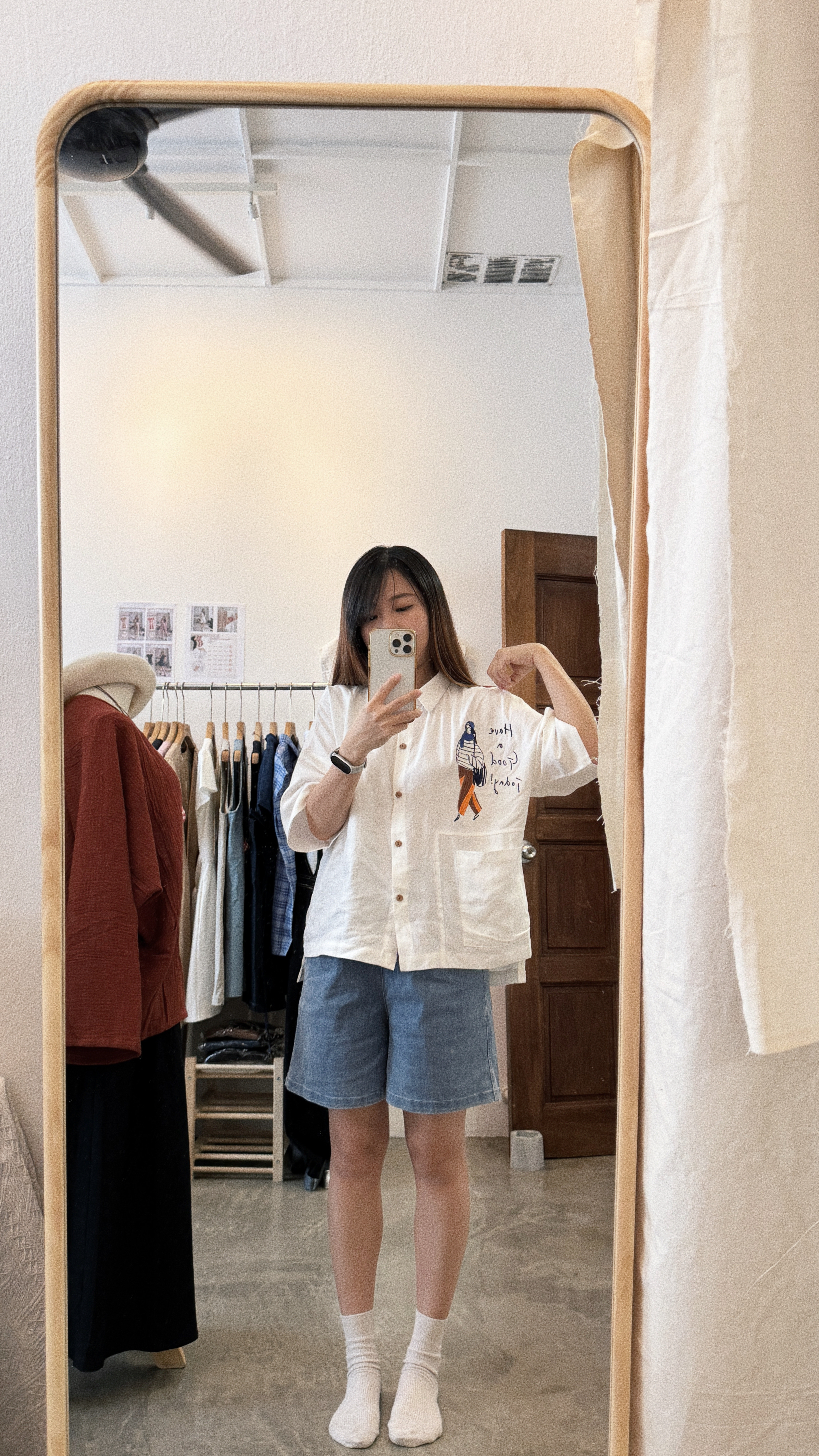 日系文艺蝙蝠袖衬衫