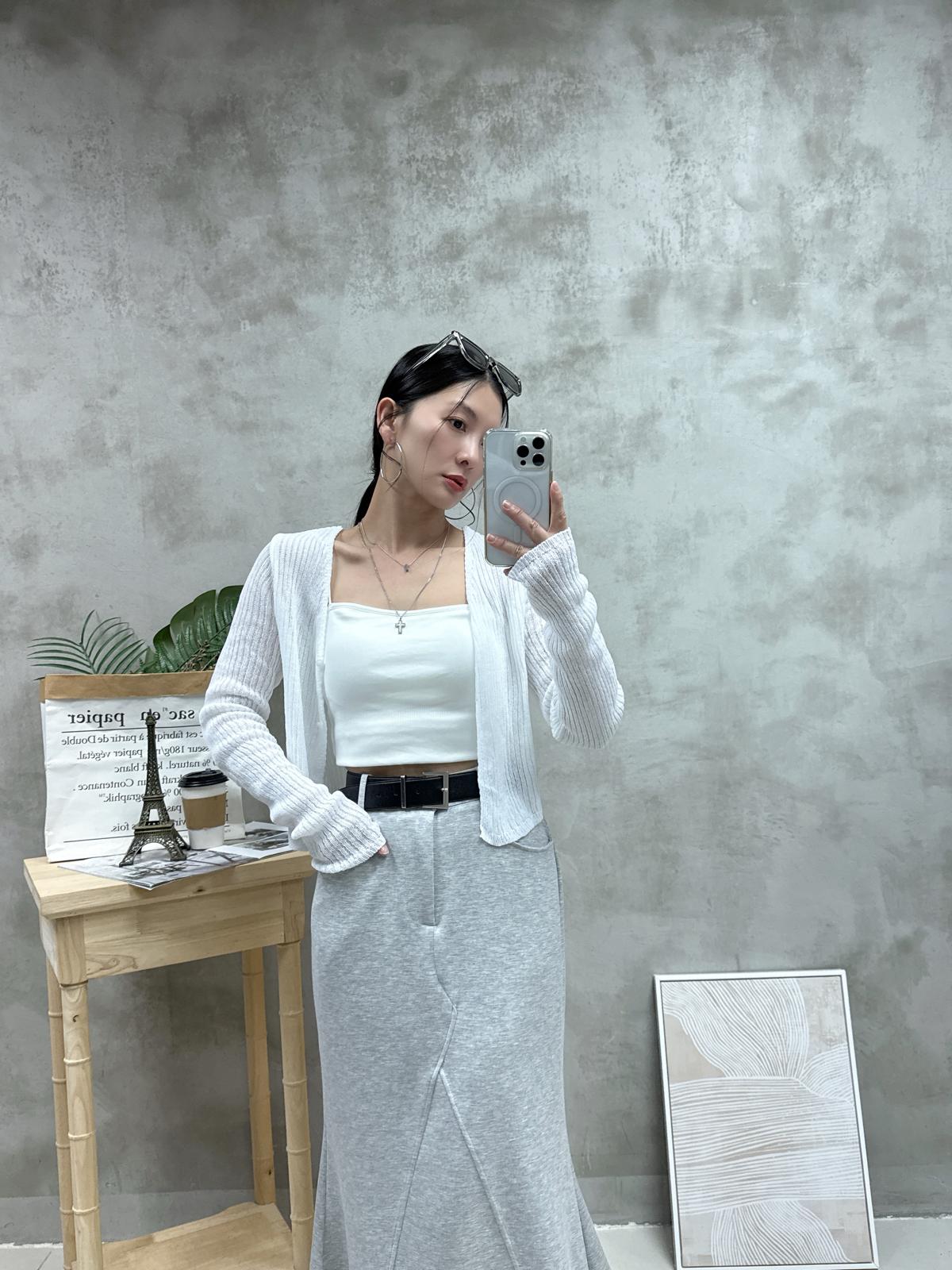 G16 暗紋心型領Bra top