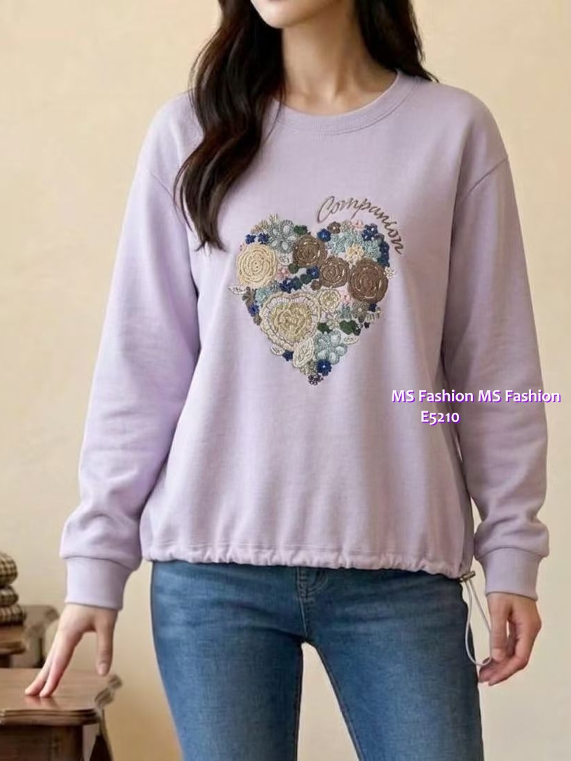 E5210 花花心形print top
