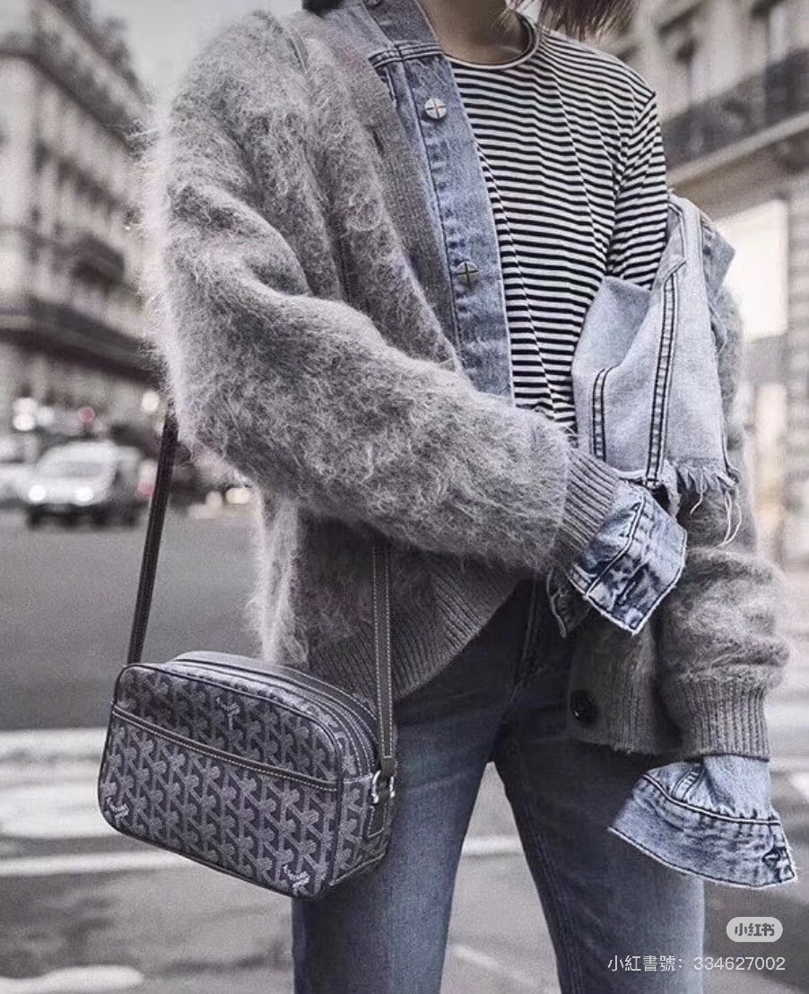 Unused Goyard Cap Vert PM Bag-Navy