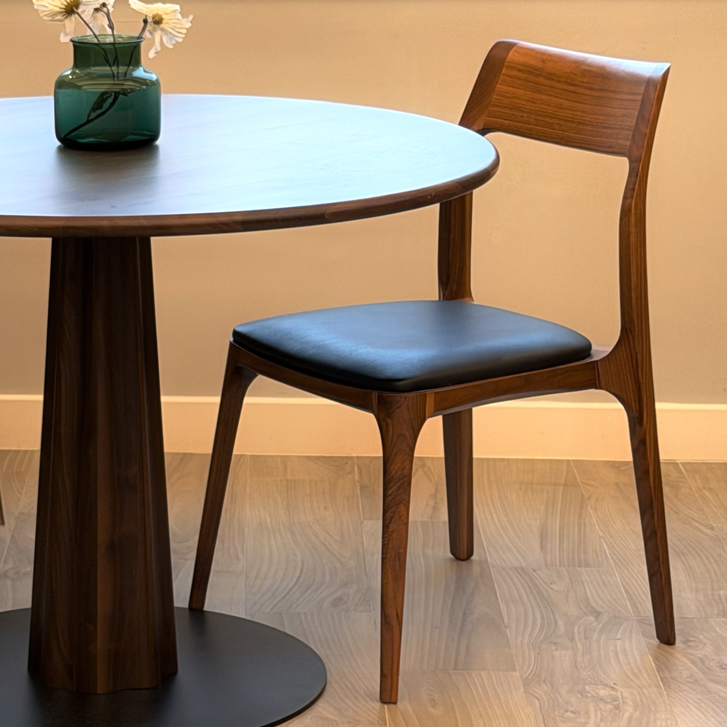 RICH Dining Chair
