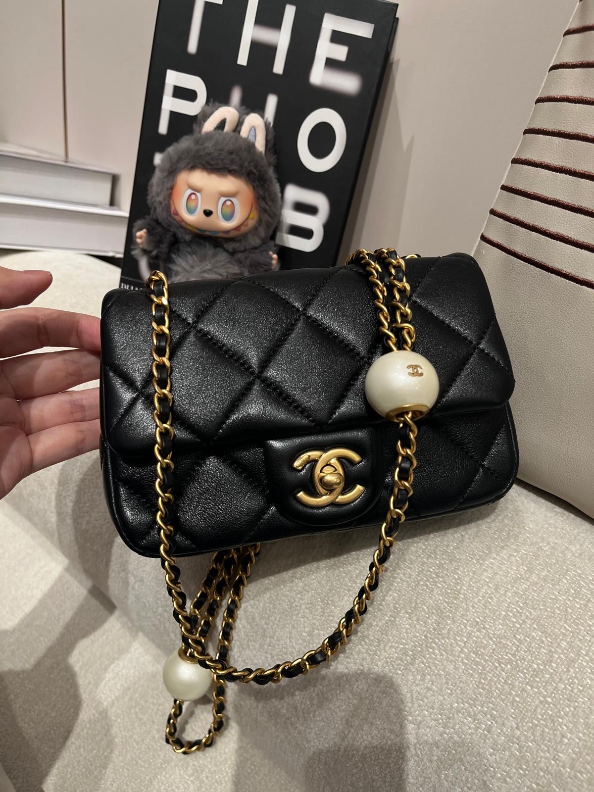 未使用品Chanel Mini Flap with Adjustable Pearls Chain 24S 雙球珍珠調節球 AS4868, 100%Authentic,Unused ✅晶片✅Dust bag✅Box