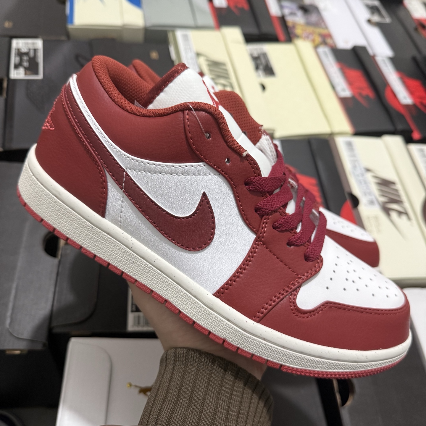 Nike Air Jordan 1 Low SE "Dune Red" FJ3459-160