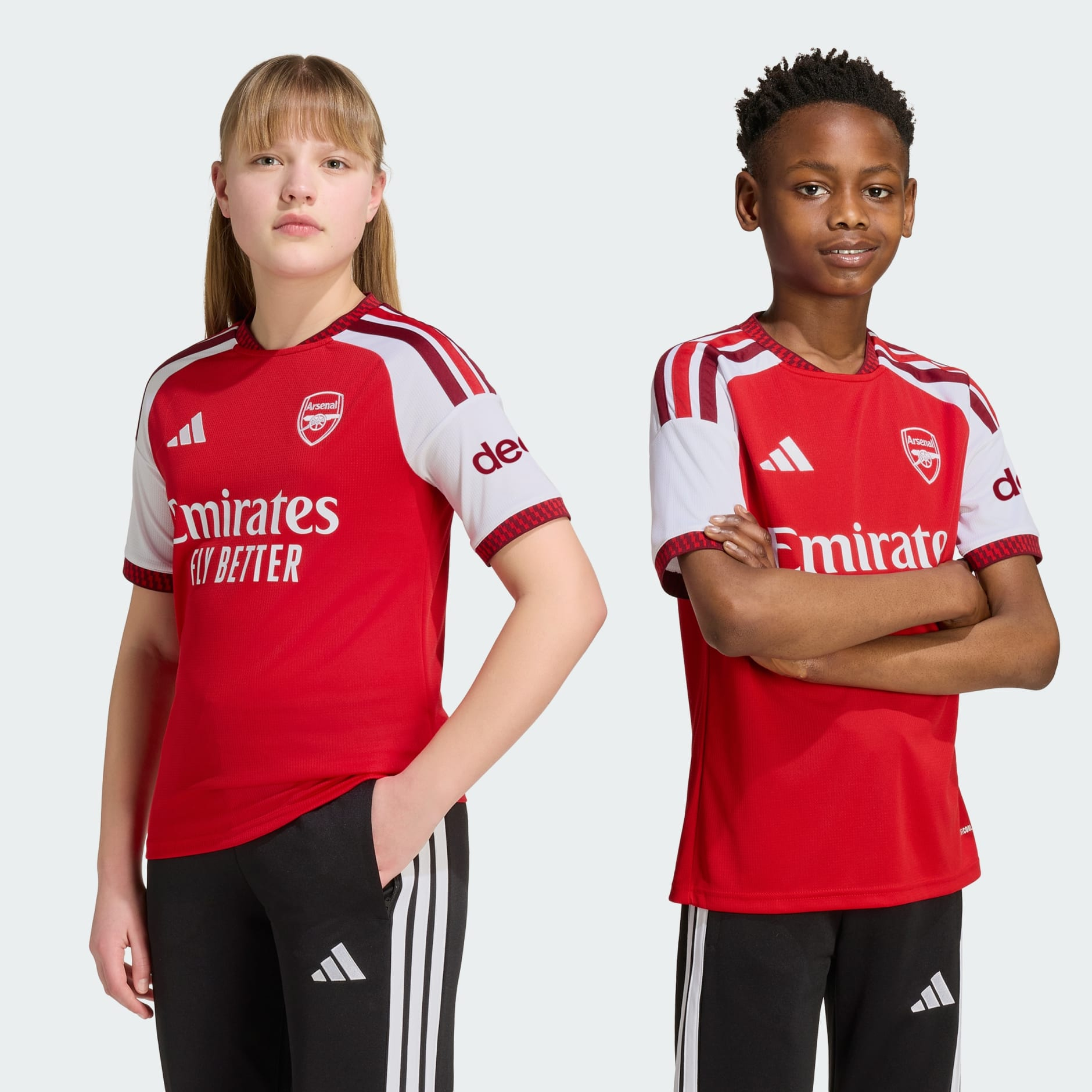 🔴⚪融合酋長球場建築美學 Adidas Arsenal 阿仙奴 2026-27 主場童裝球衣 KB9947