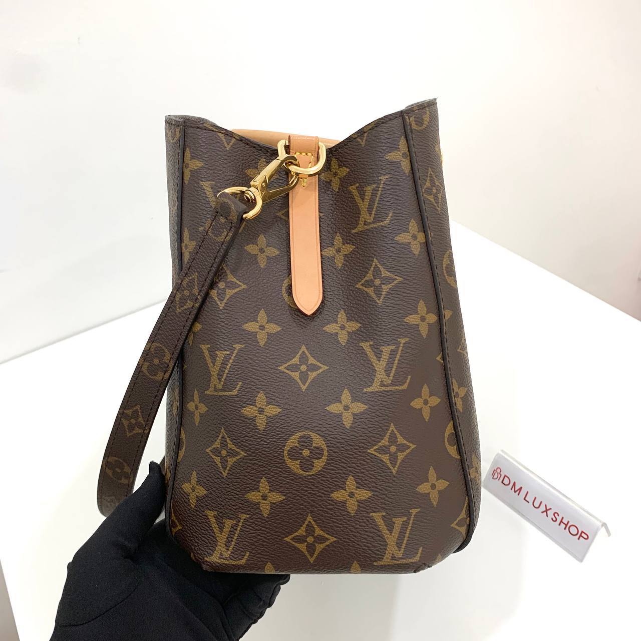 LV Monogram Montaigne MM