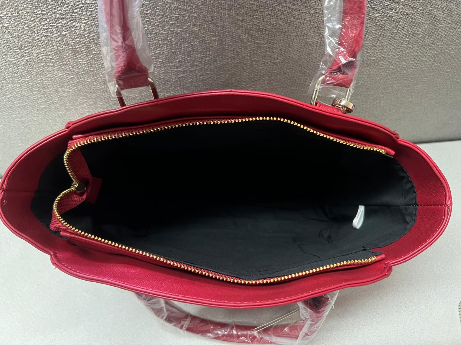 🎌日本直送🎌 Hello Kitty 復刻版圖案 斜孭手挽兩用袋