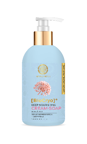 一張含有 文字, 化妝品, 乳液, 瓶子 的圖片

AI 產生的內容可能不正確。