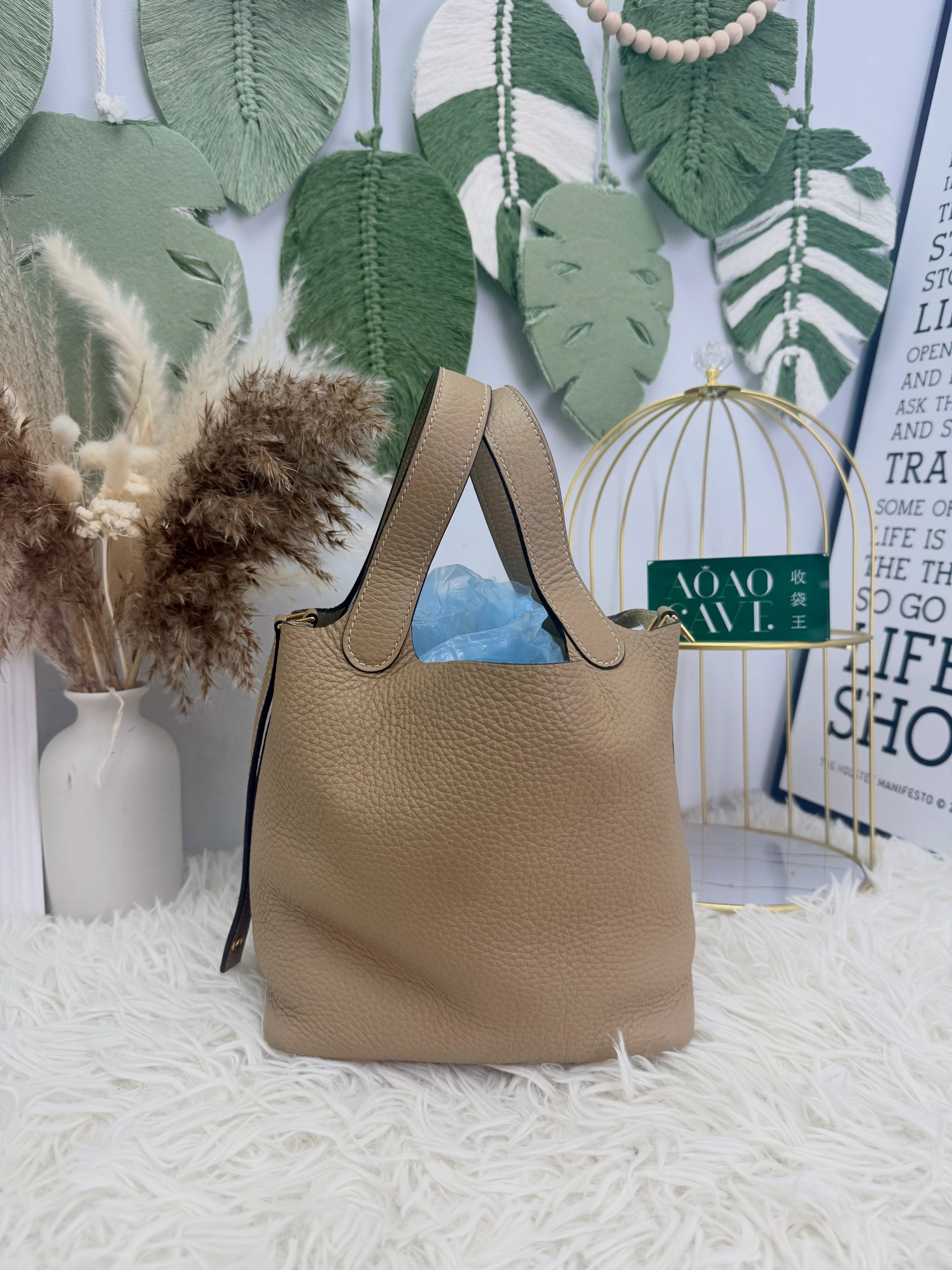 Hermes👜 PRE OWNED 🛍️ 風衣灰 金扣 p18 b stamp 有盒有塵袋   