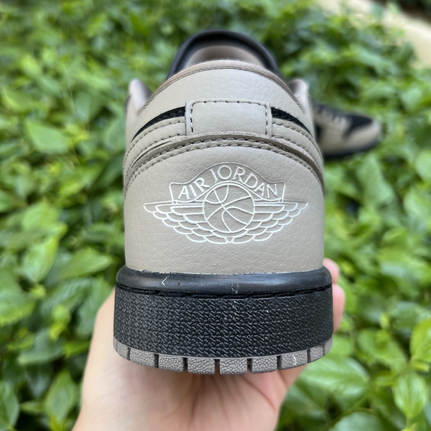 Nike Air Jordan 1 Low SE IB7109-005