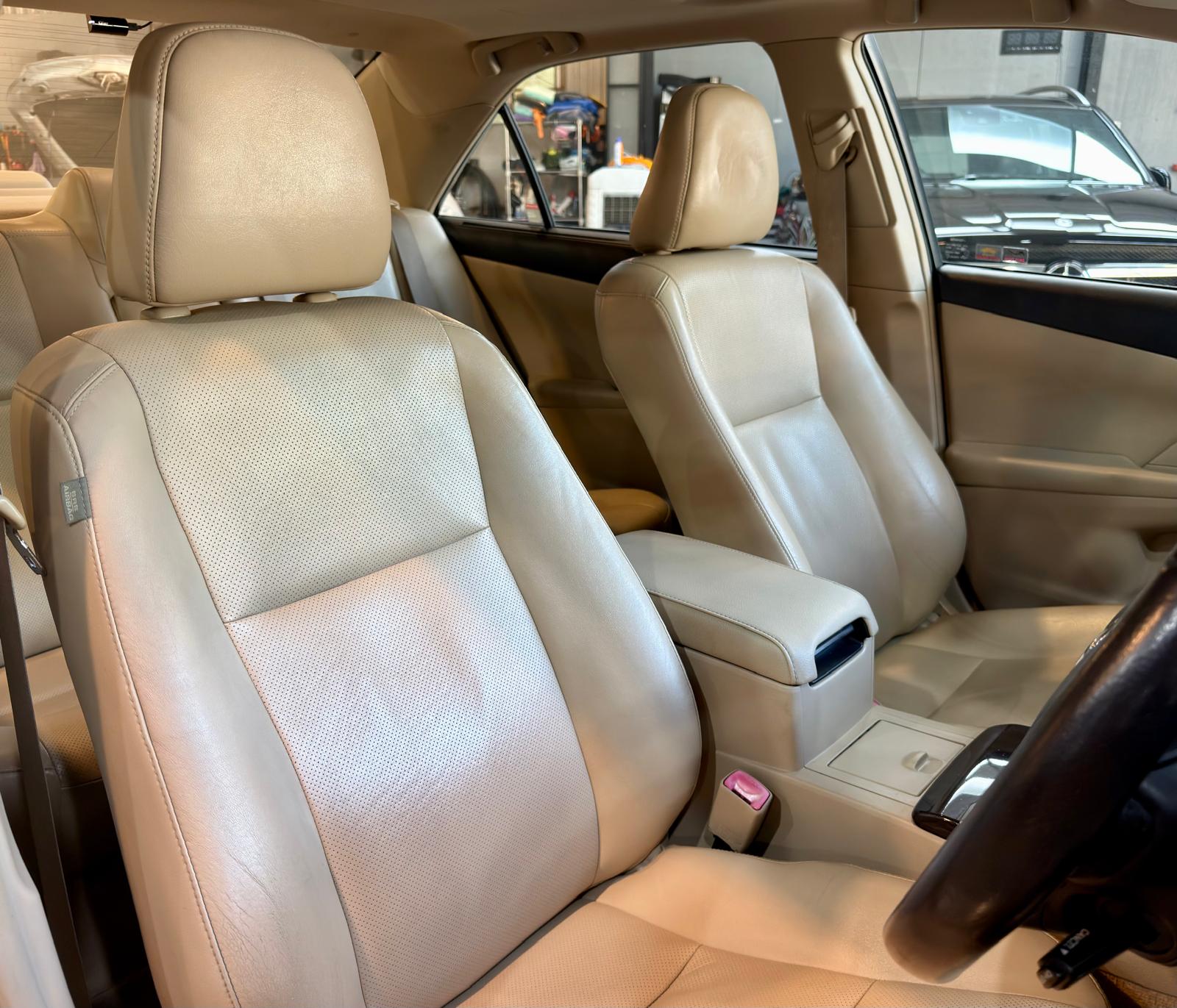 Toyota CAMRY 2.5 Hybrid 2012