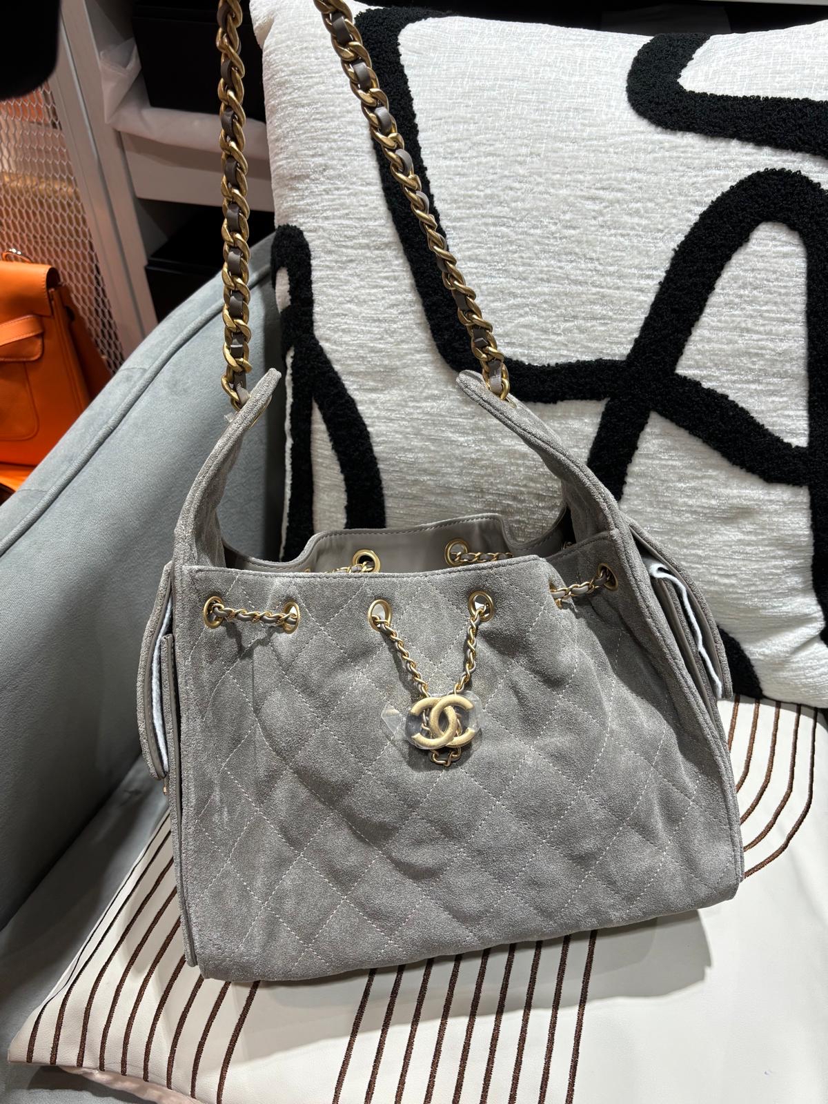  全新Chanel 25 small AS5293 suede calfskin 100%Authentic,全新未使用品 ✅ 芯片✅dust bag✅box
