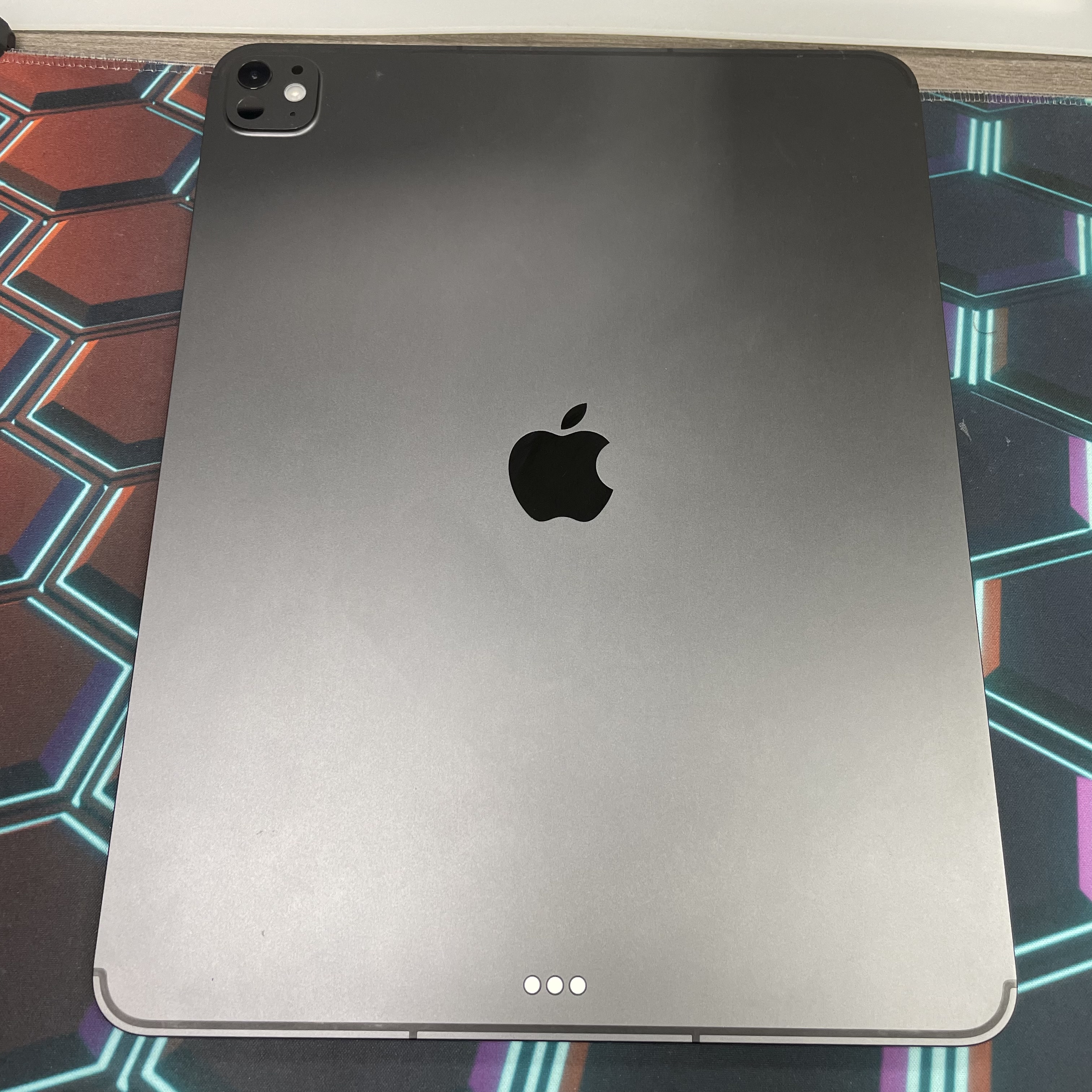 *7768100 iPad Pro 8 13吋 M5 未使用品 256GB 5G版 黑色 black