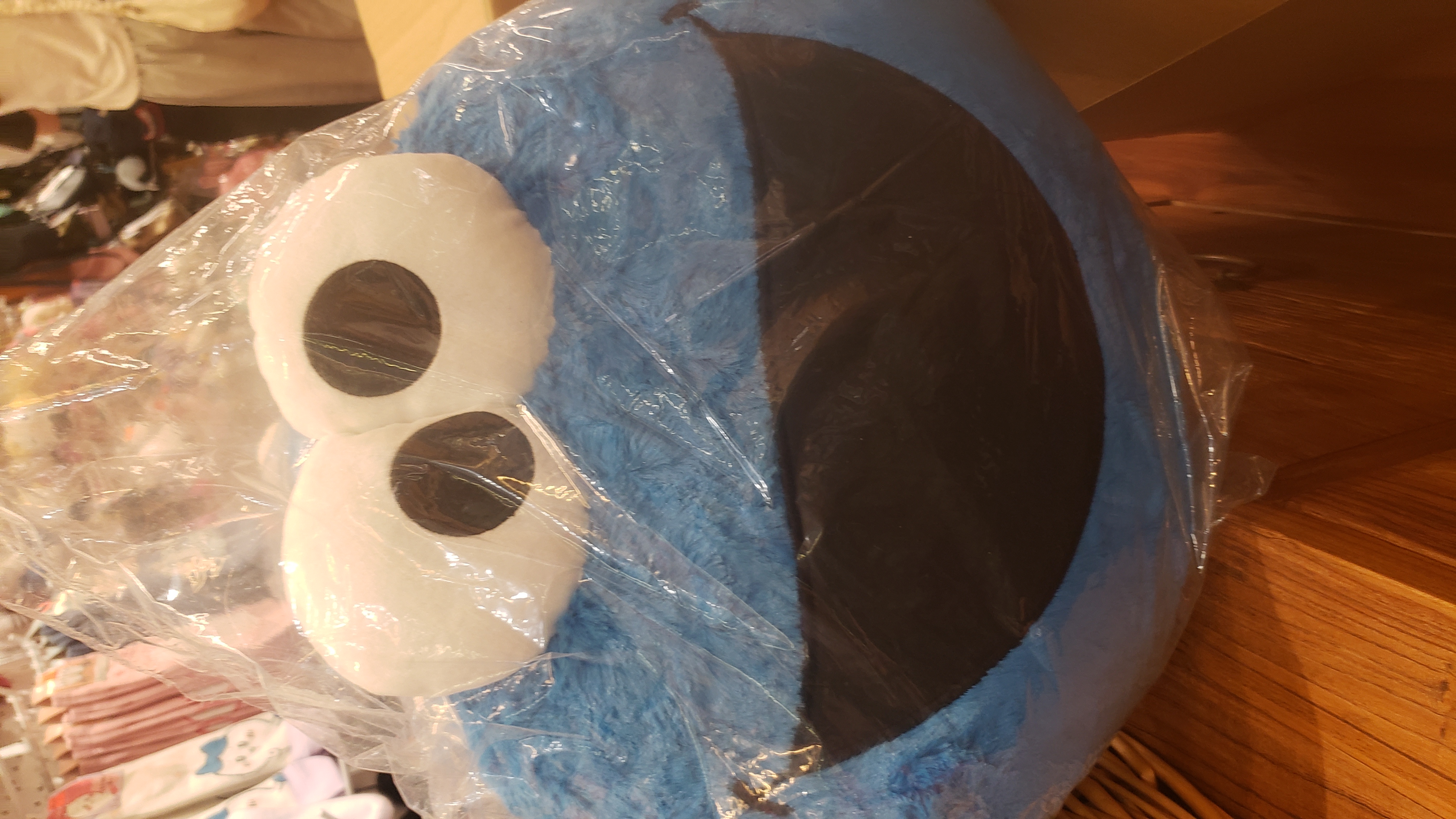 芝麻街抱枕(Cookie Monster)