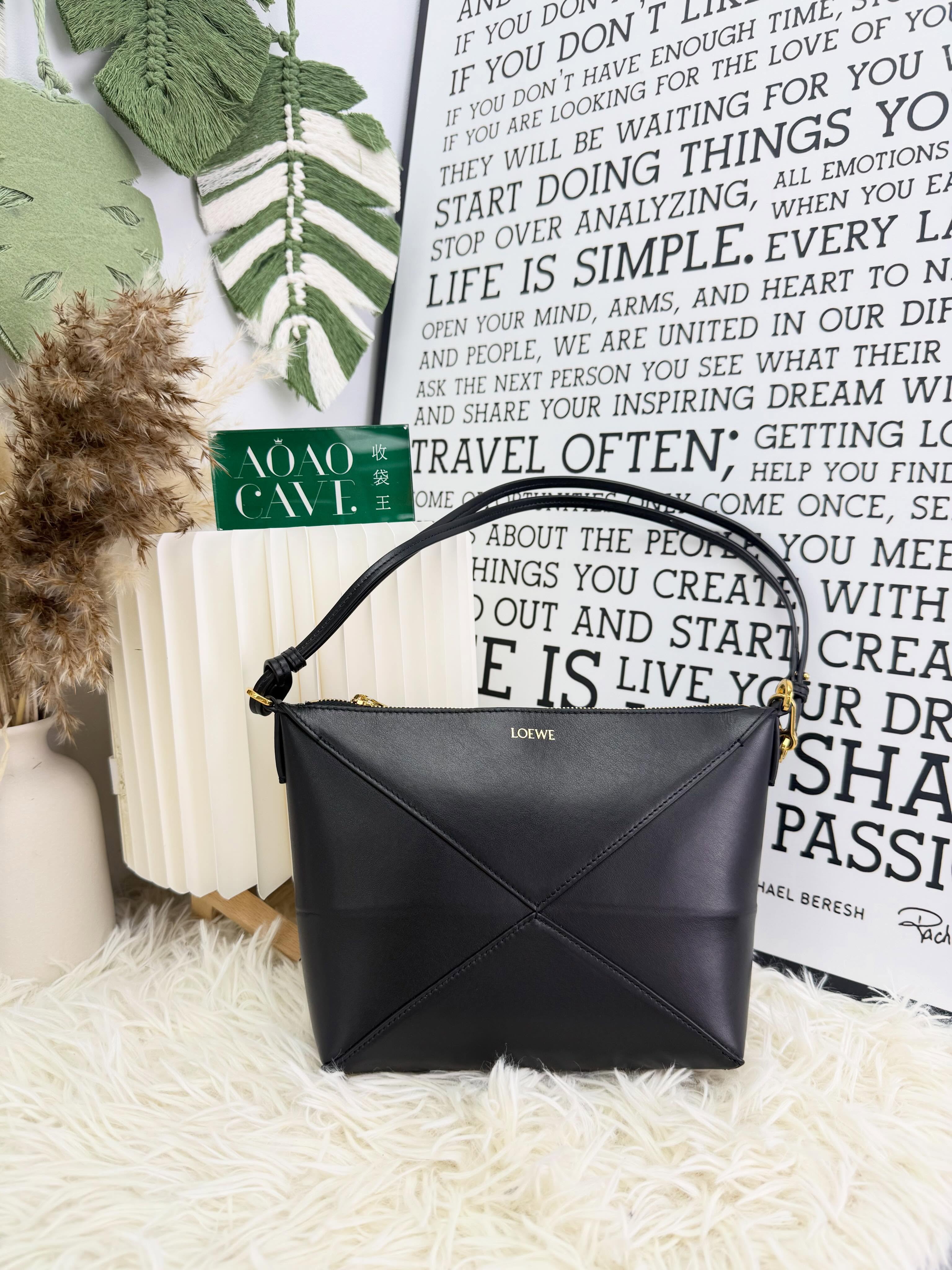 Loewe👜 PRE OWNED 🛍️黑色puzzle fold mini 🖤