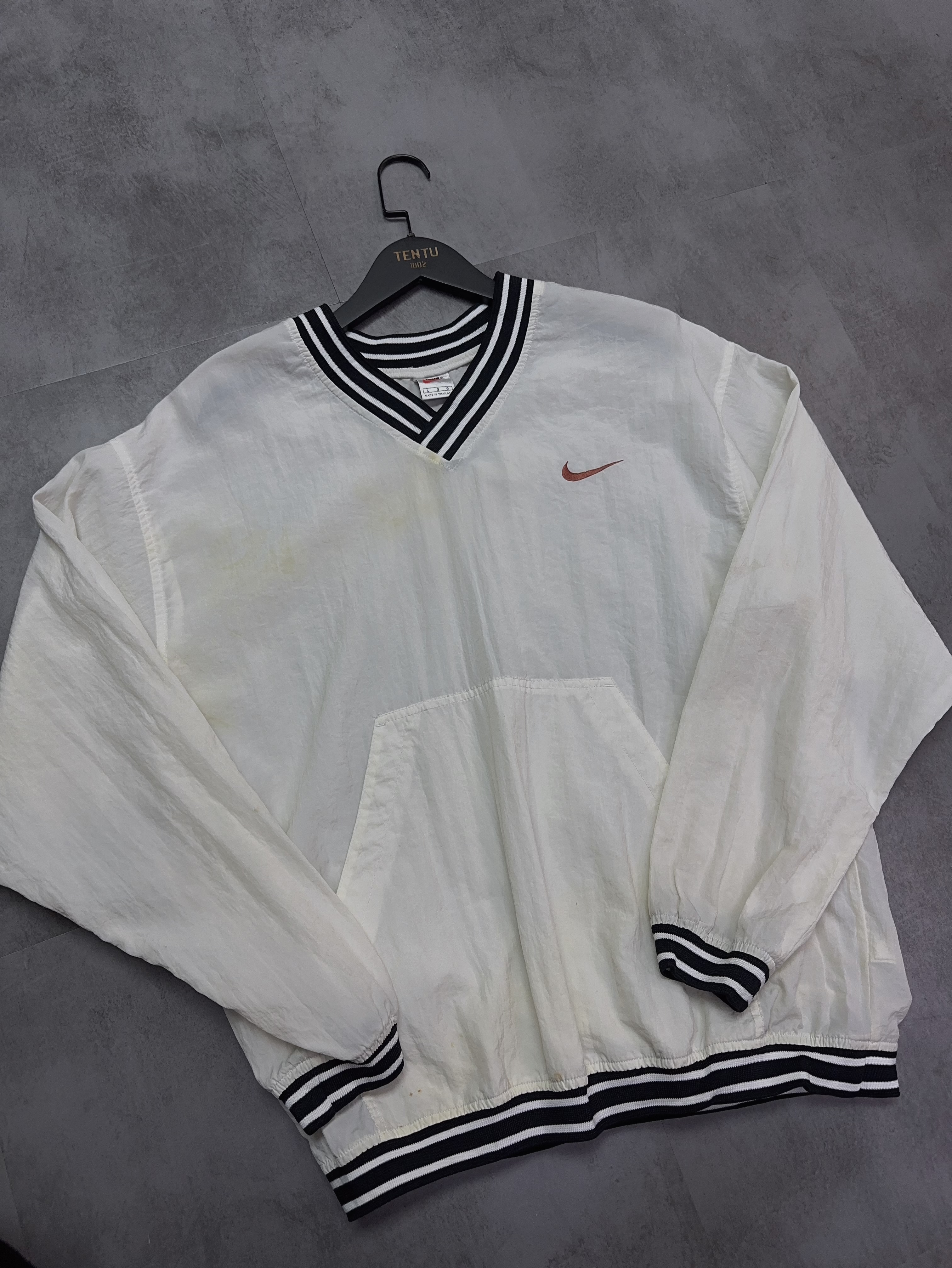 Nike Jersey - L （有多處黃色漬‼️）