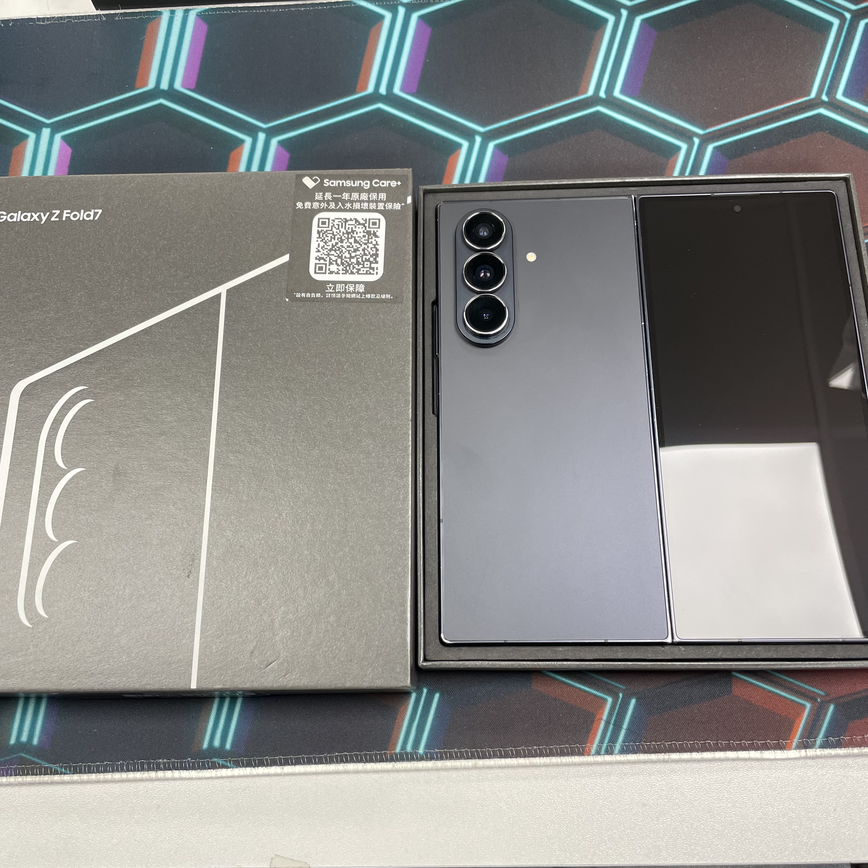 *6111 Galaxy Z Fold 7 超靚機 12+512GB 黑色 black