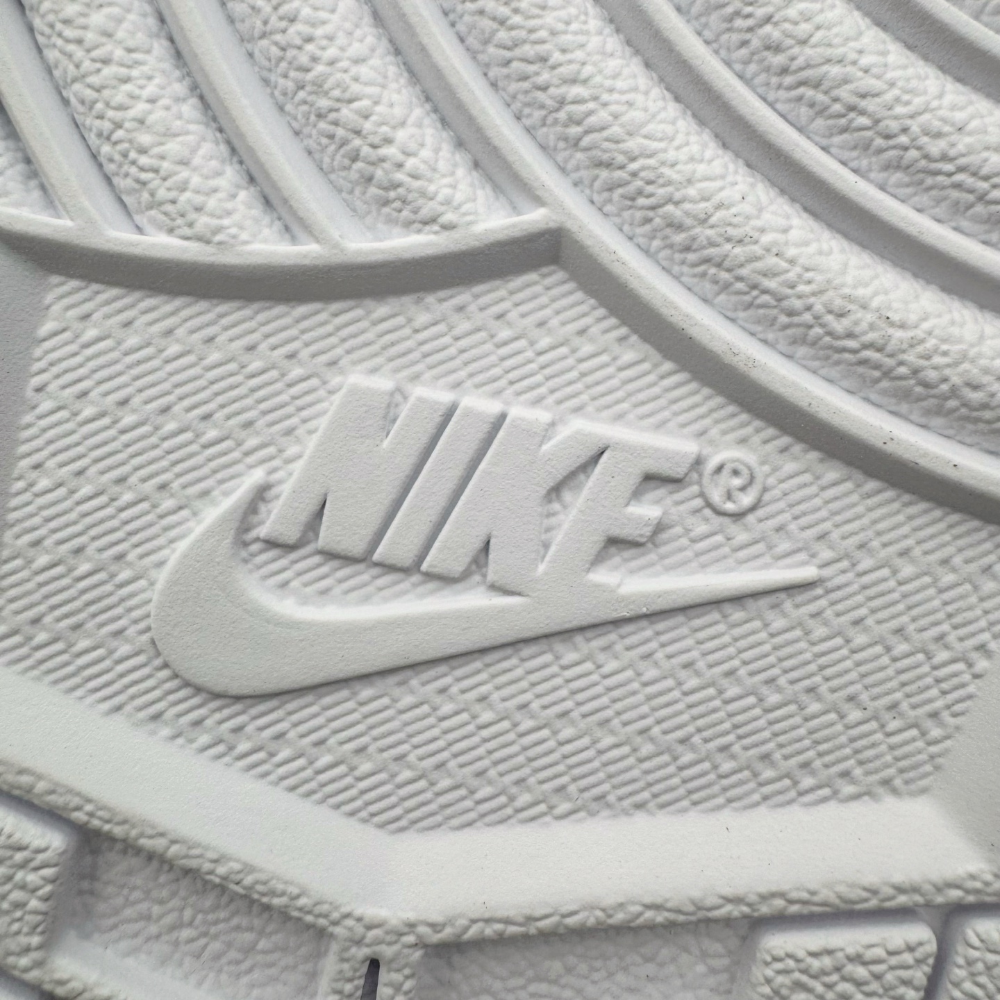 Off-White x Air Jordan 1 Retro High "White" AA3834-100 