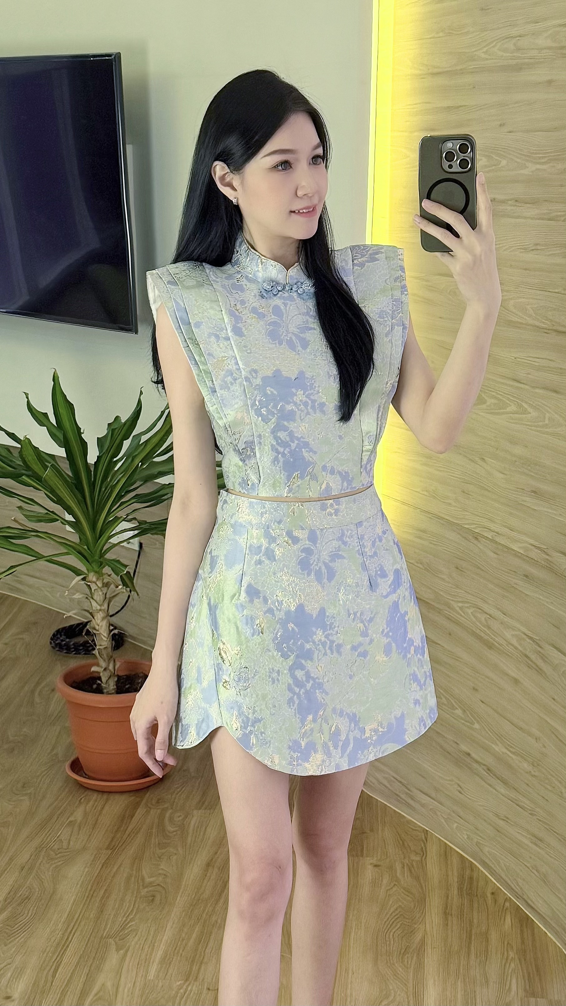 Reagan Oriental Set Wear (Woman)