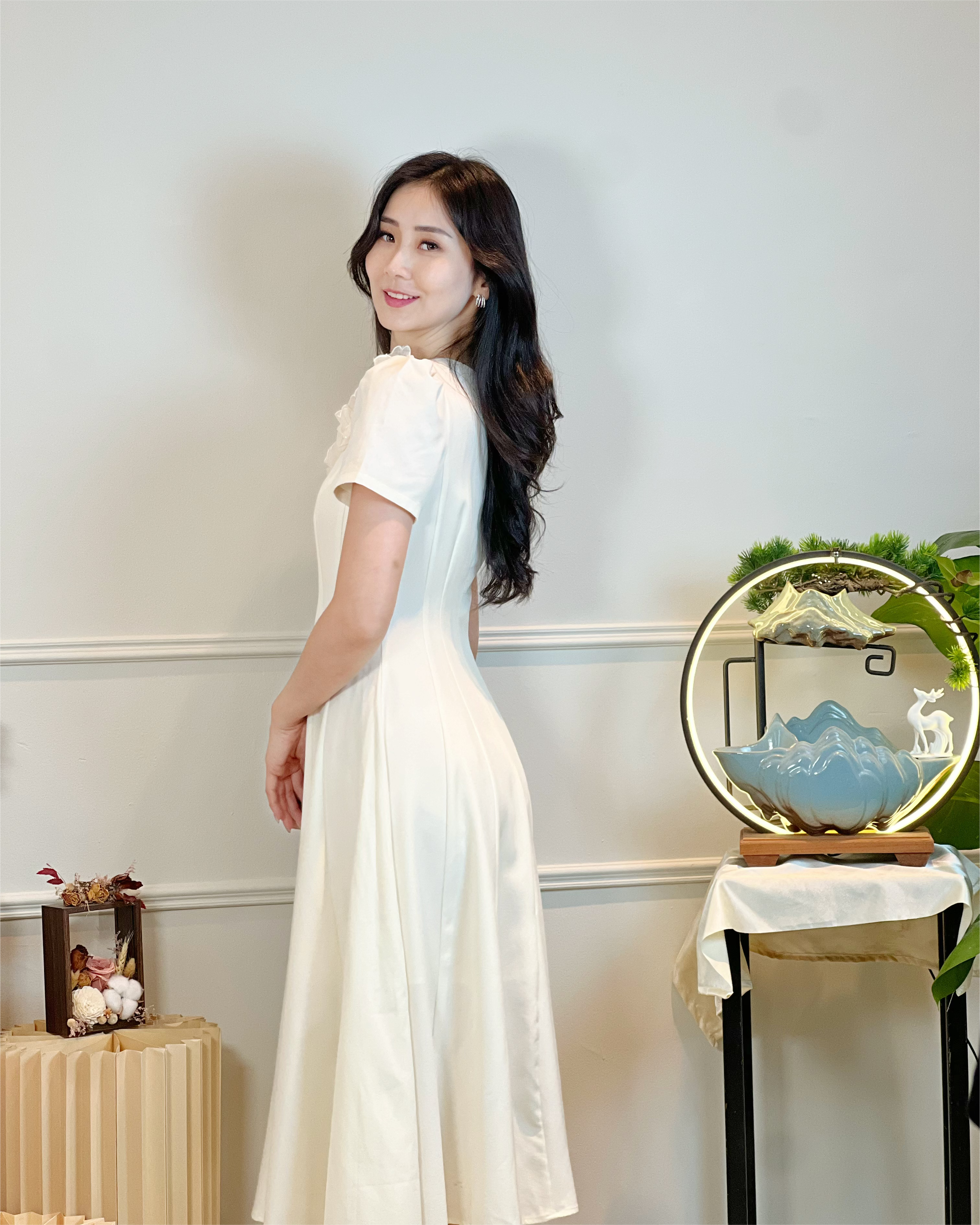 5093 3D Floral Chiffon Appliqué Midi Dress