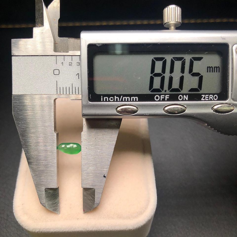 冰種滿綠翡翠福豆