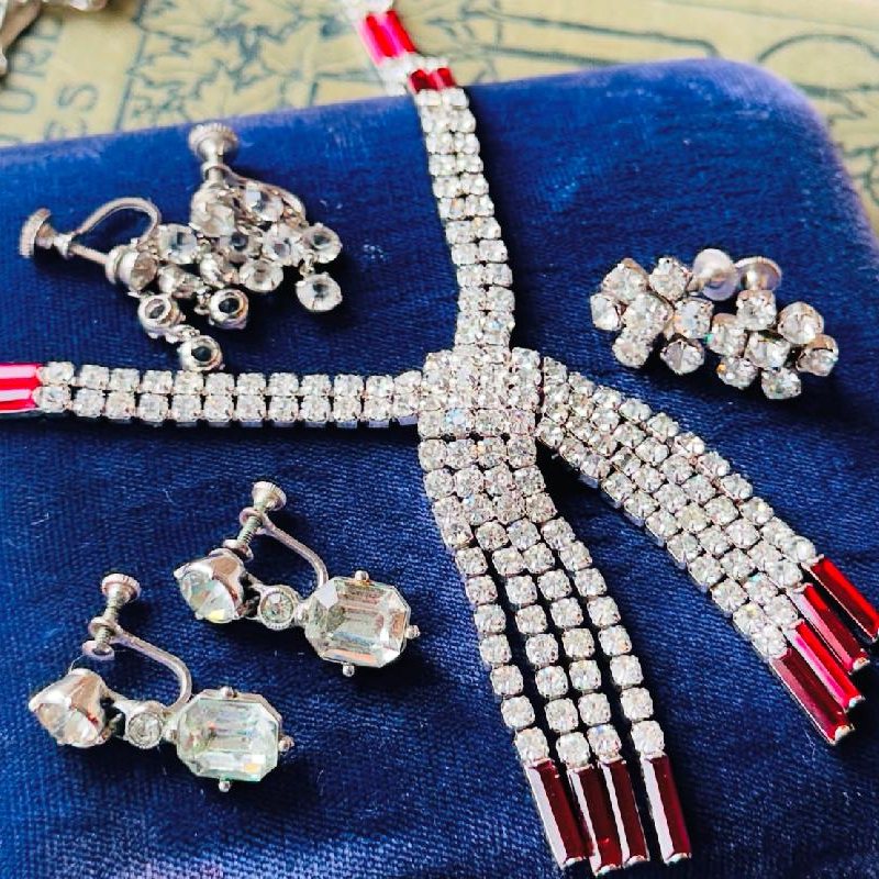 Preview - Vintage 1950s Clear Diamanté Rhinestone Screwback Earrings (MT2253)