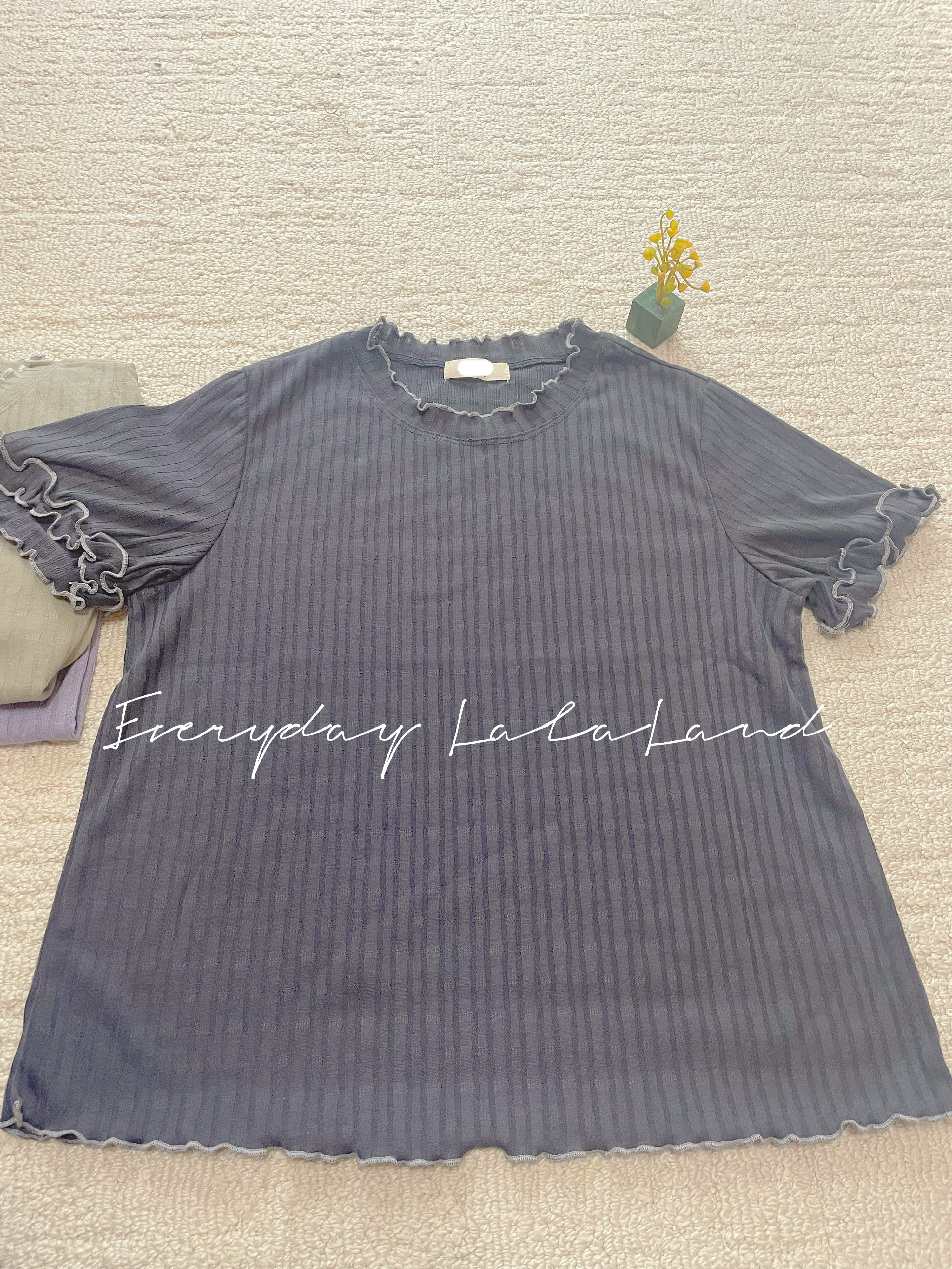 ❥ New arrival 。雙層波浪邊上衣 