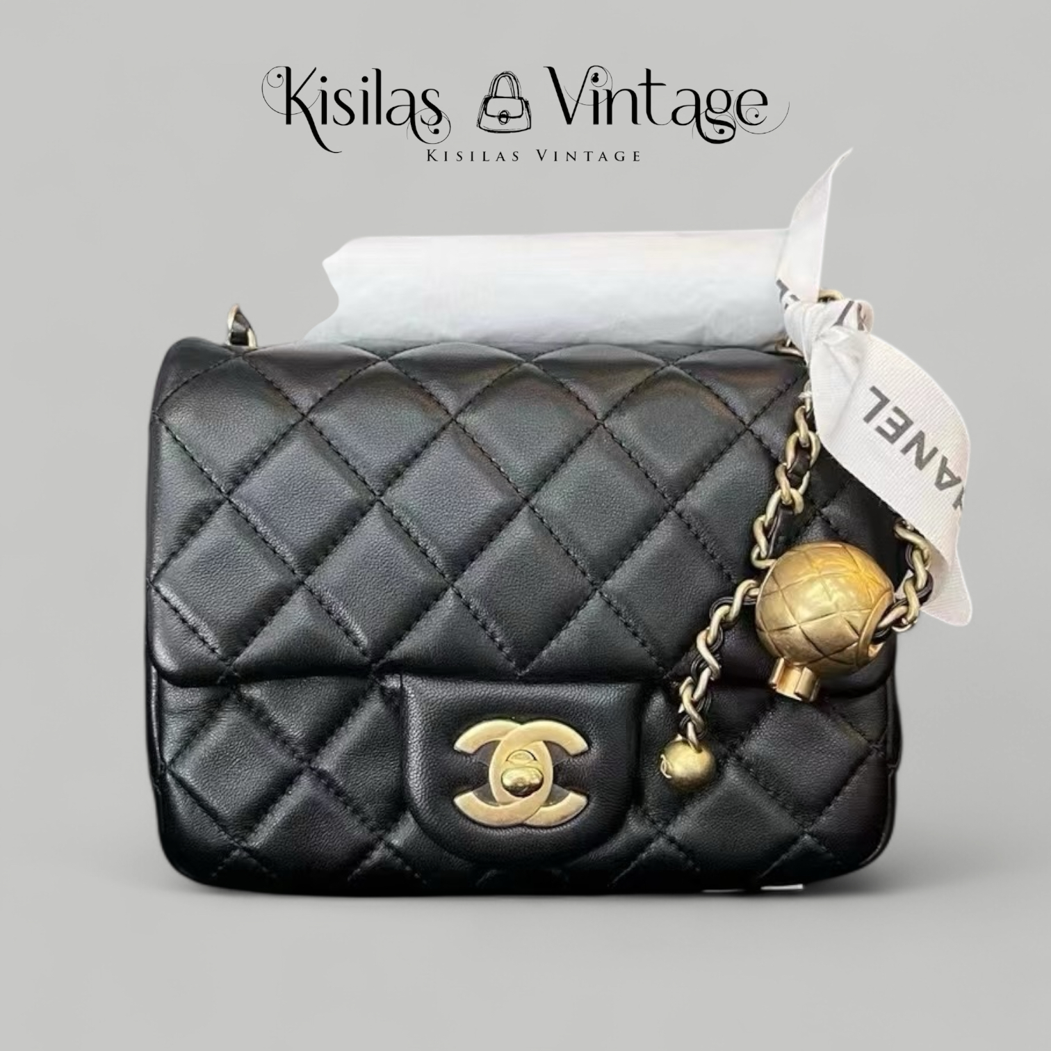 Chanel 羊皮方胖金球