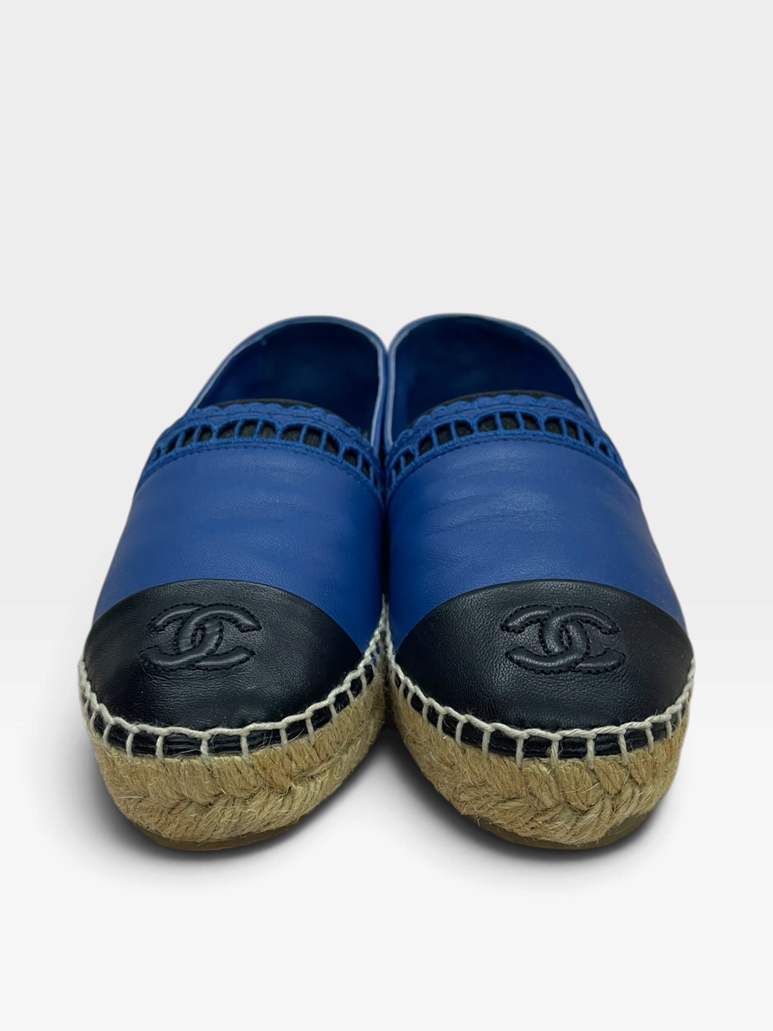 Pre-Owned Chanel Blue & Black Lambskin Espadrilles /Product Code: 102206