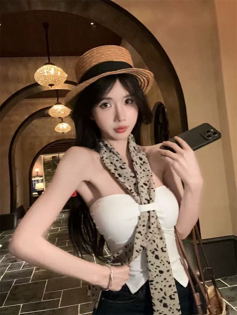 TP315性感抹胸上衣