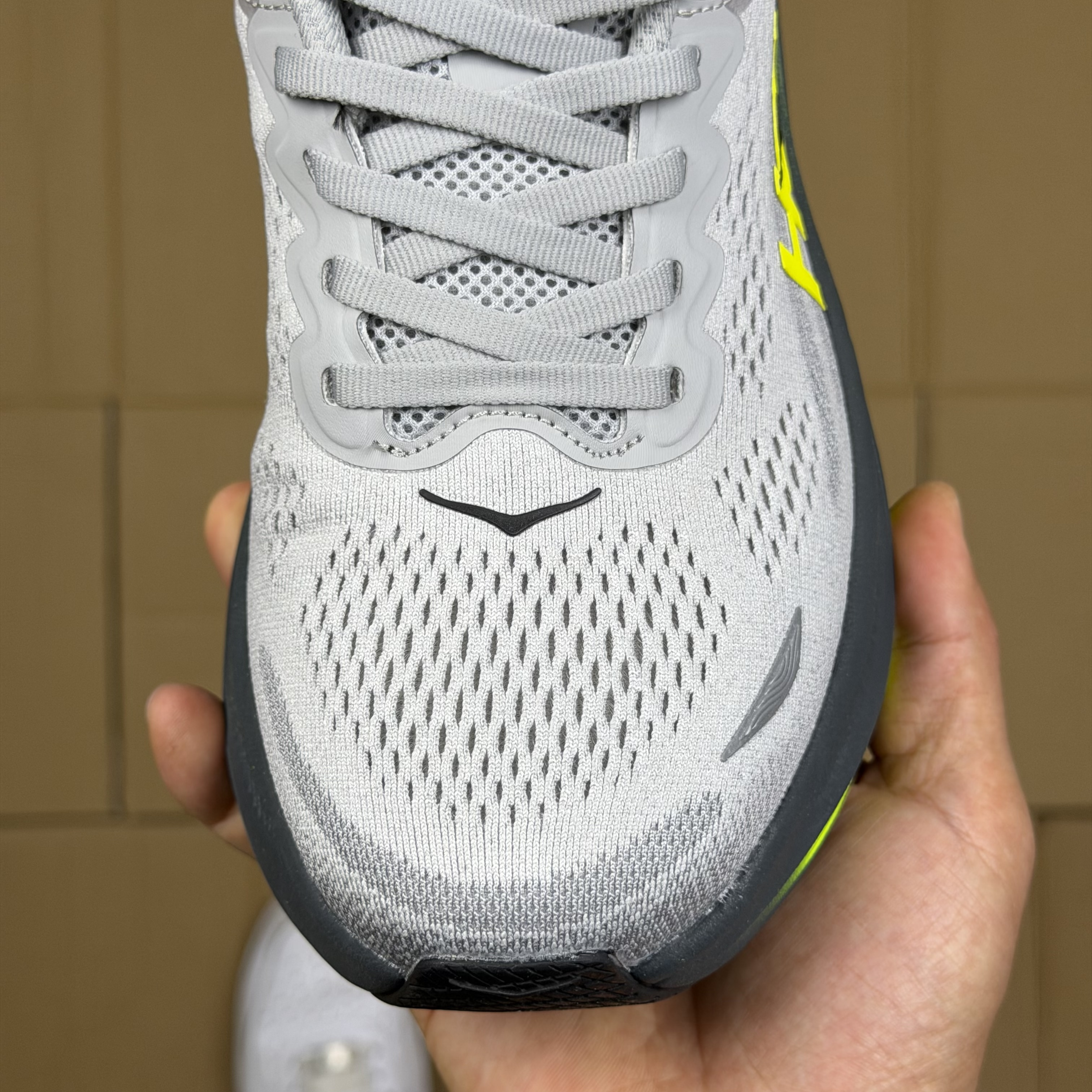 Hoka One One Bondi 9 