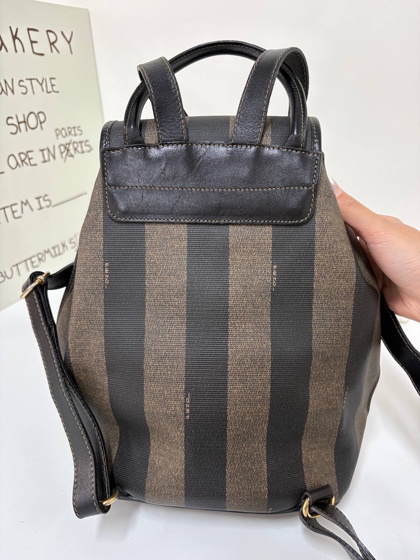 【預訂貨品】Fendi老花胡桃木書包🎒