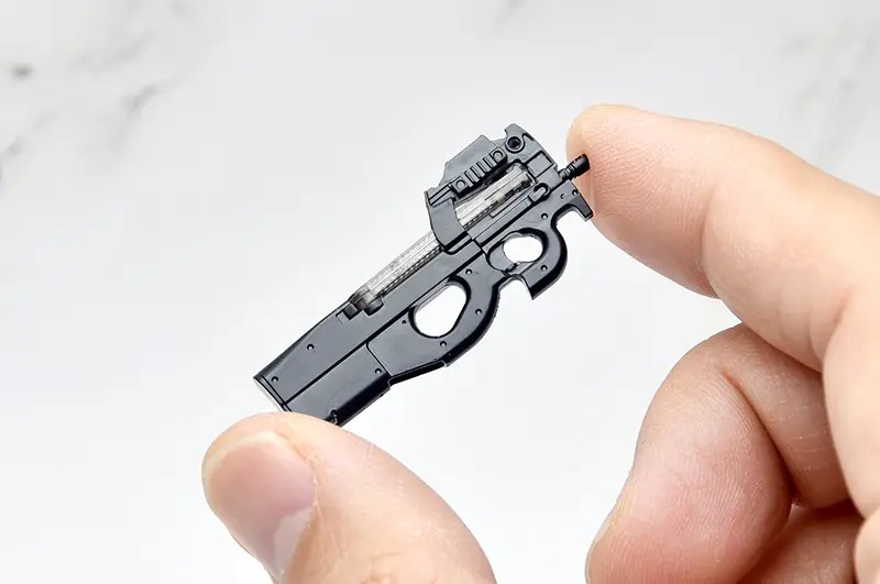 1/12 Little Armory [LA-GG01] GUNSLINGER GIRL Henrietta P90, P239 Type