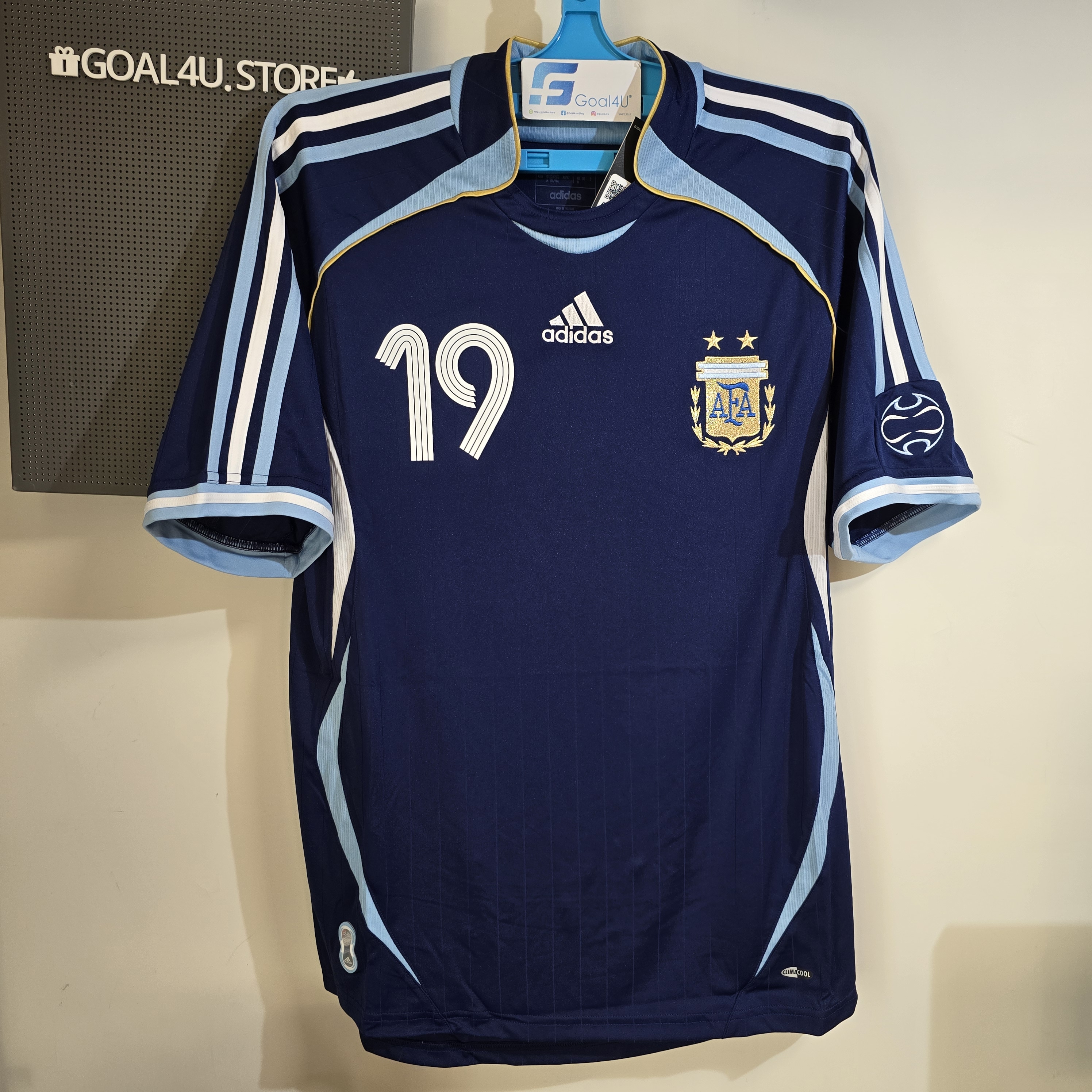 #現貨 ✨經典重生 🏆美斯首登世杯 Adidas Argentina 阿根廷 重製版 2006 作客球衣 連MESSI印字 (可加臂章) JN3709