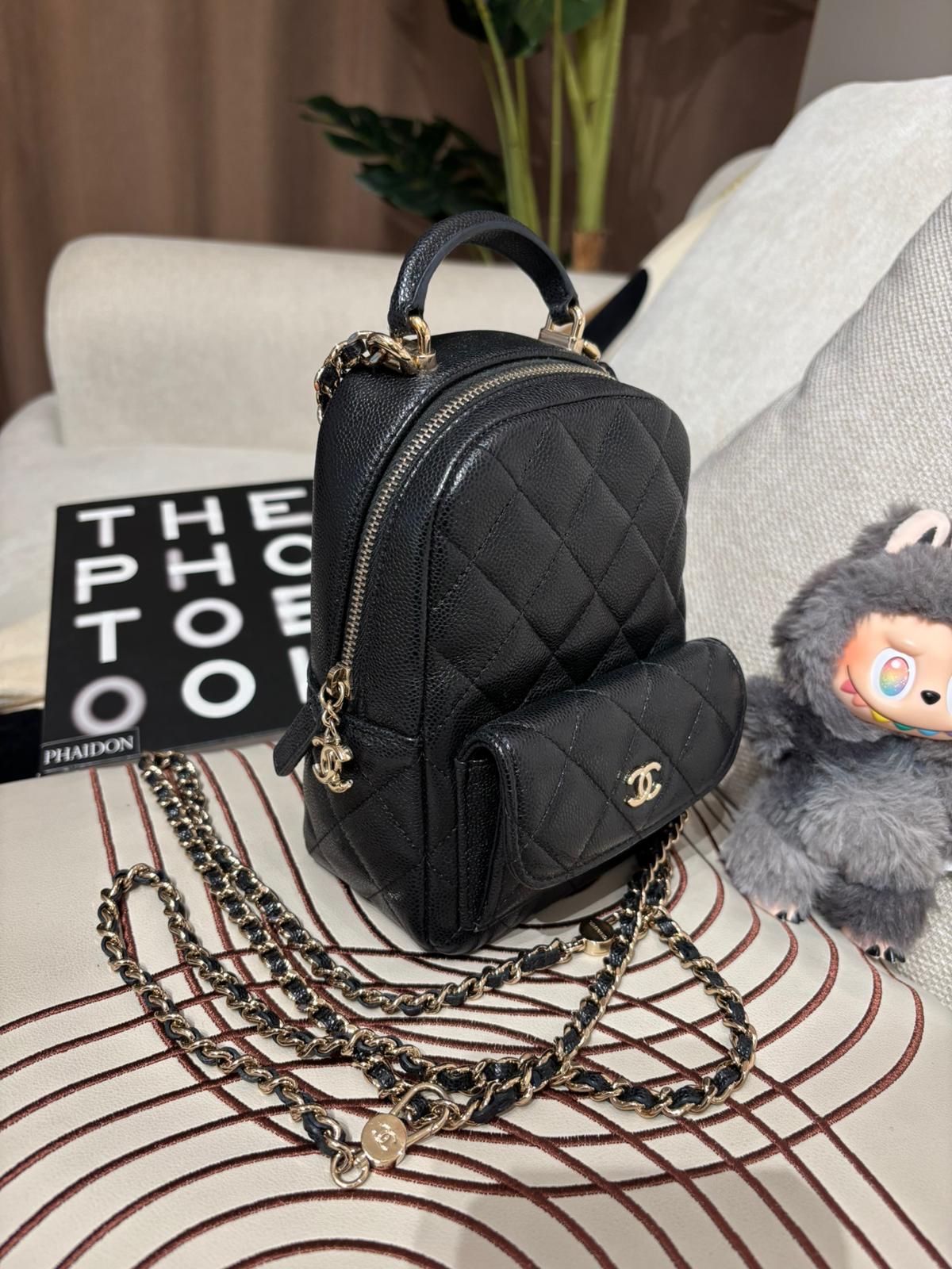 Chanel mini backpack 黑色荔枝牛皮淡金扣迷你背囊24C,100%Authentic,98%new ✅晶片✅dust bag✅box