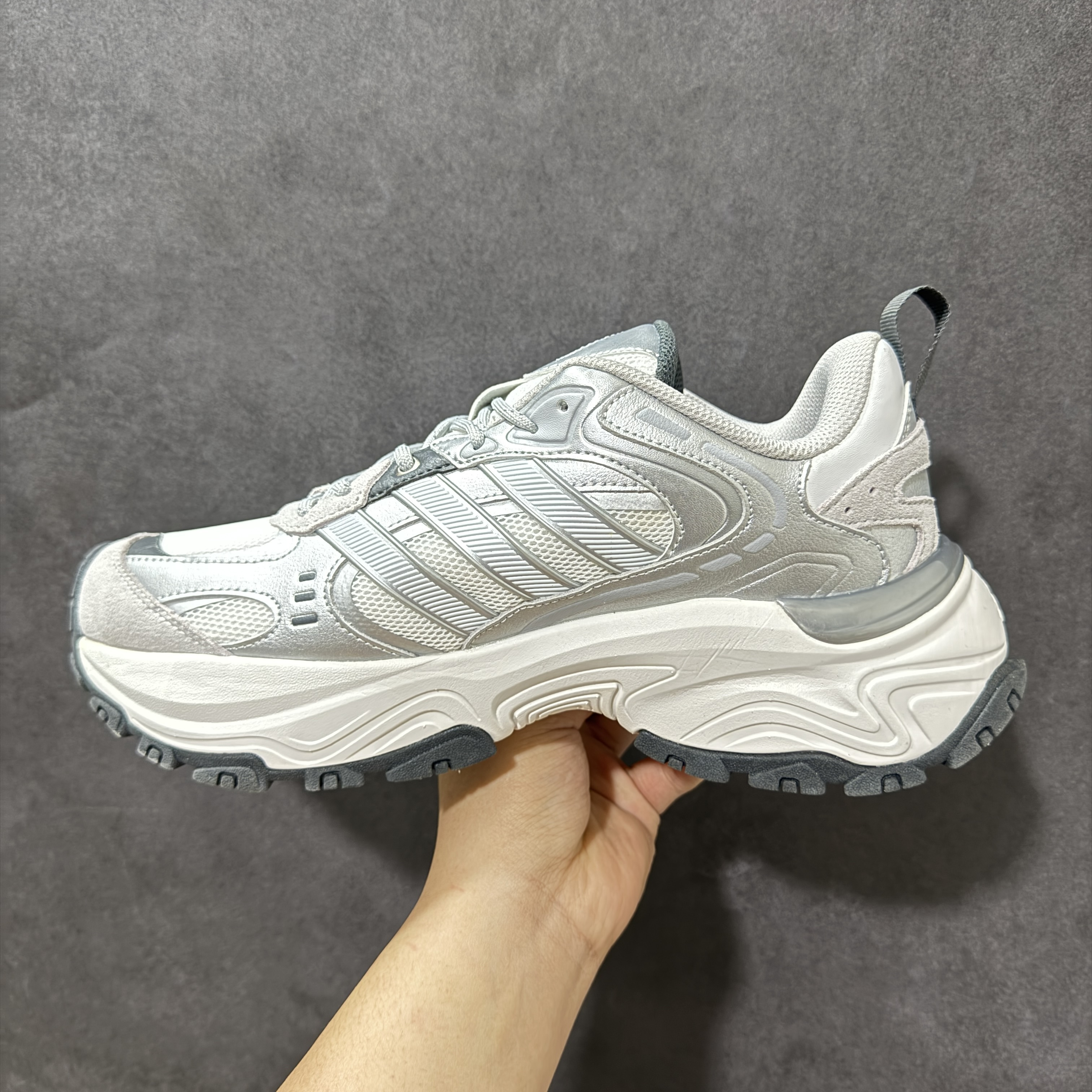 Adidas Shadow Fever JQ7622