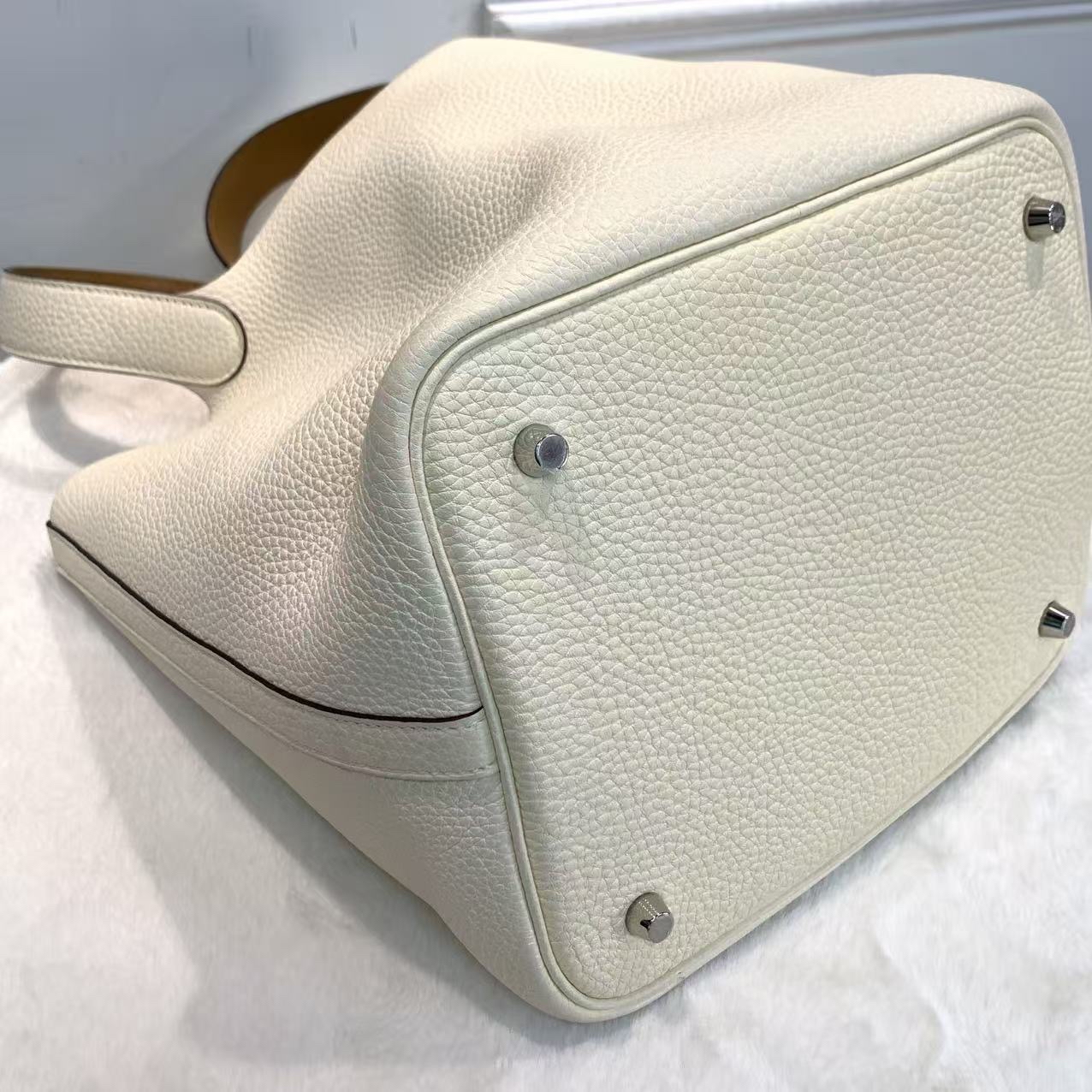 【熱門配色 】Hermes Picotin 22 菜籃子Nata奶油白拼啡色皮