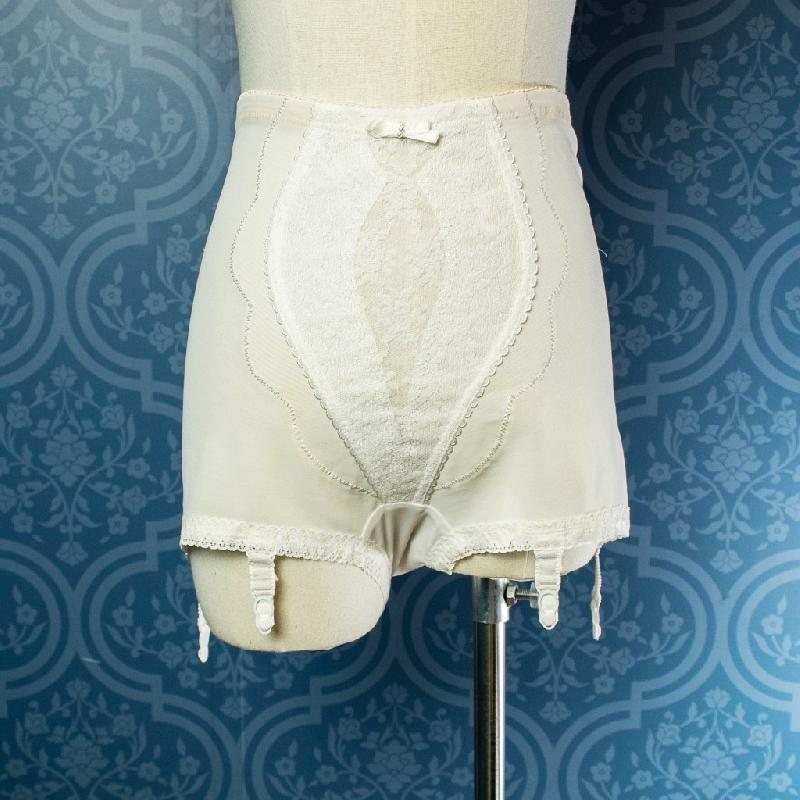 Vintage Amourette Lace Girdle with Garter / Elastic Waist Band- Approx Size S(FC147)