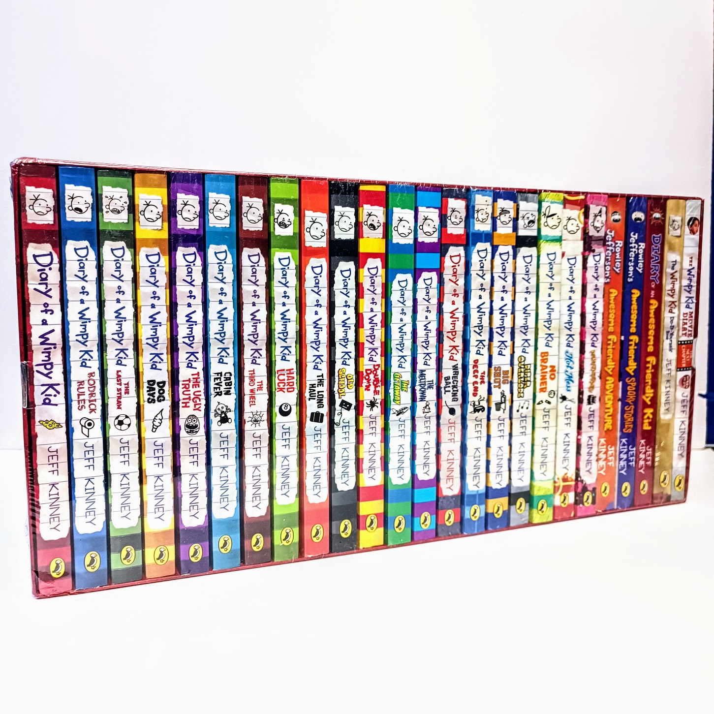 Diary of a Wimpy Kid  25 books   小屁孩日記 B070