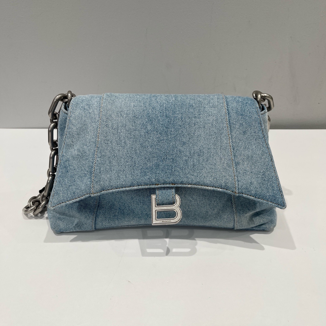 【預訂貨品】Balenciaga 牛仔丹寧腋下包