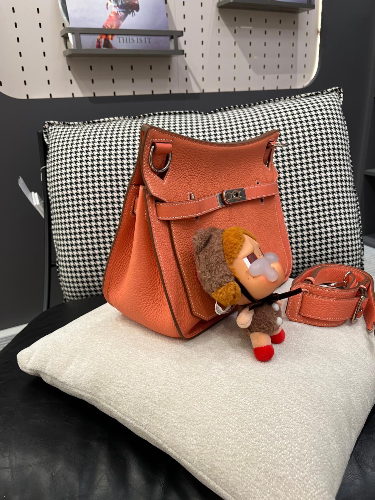 Hermes jypsiere 28, 龍蝦粉STAMP R 100%Authentic,98%new ✅strap✅dust bag✅box 