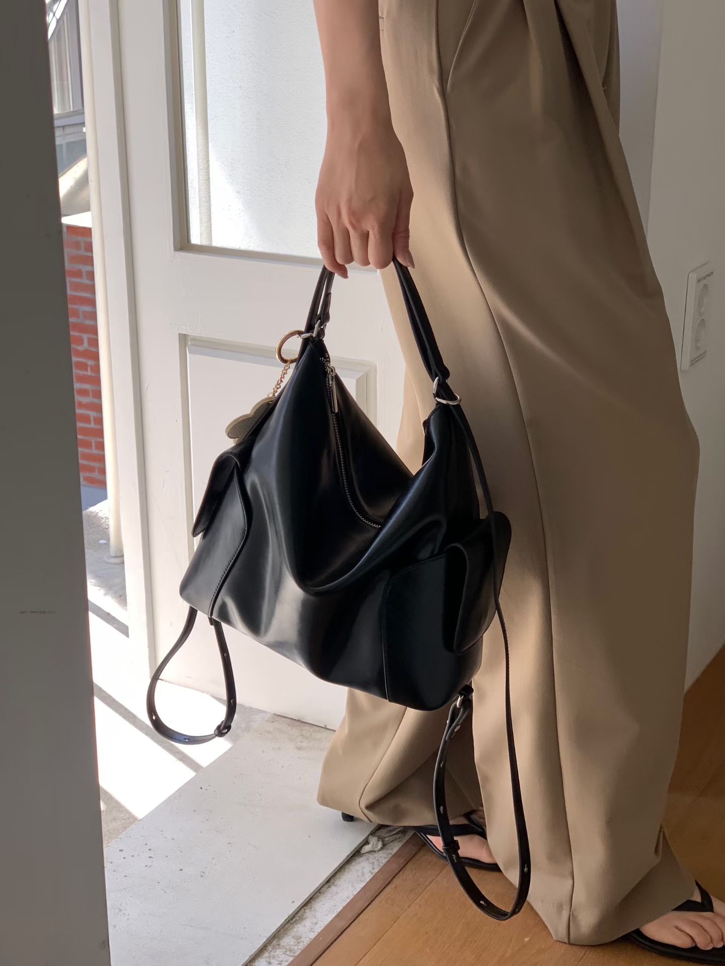 DM01_05 多用法Hobo bag (3色)