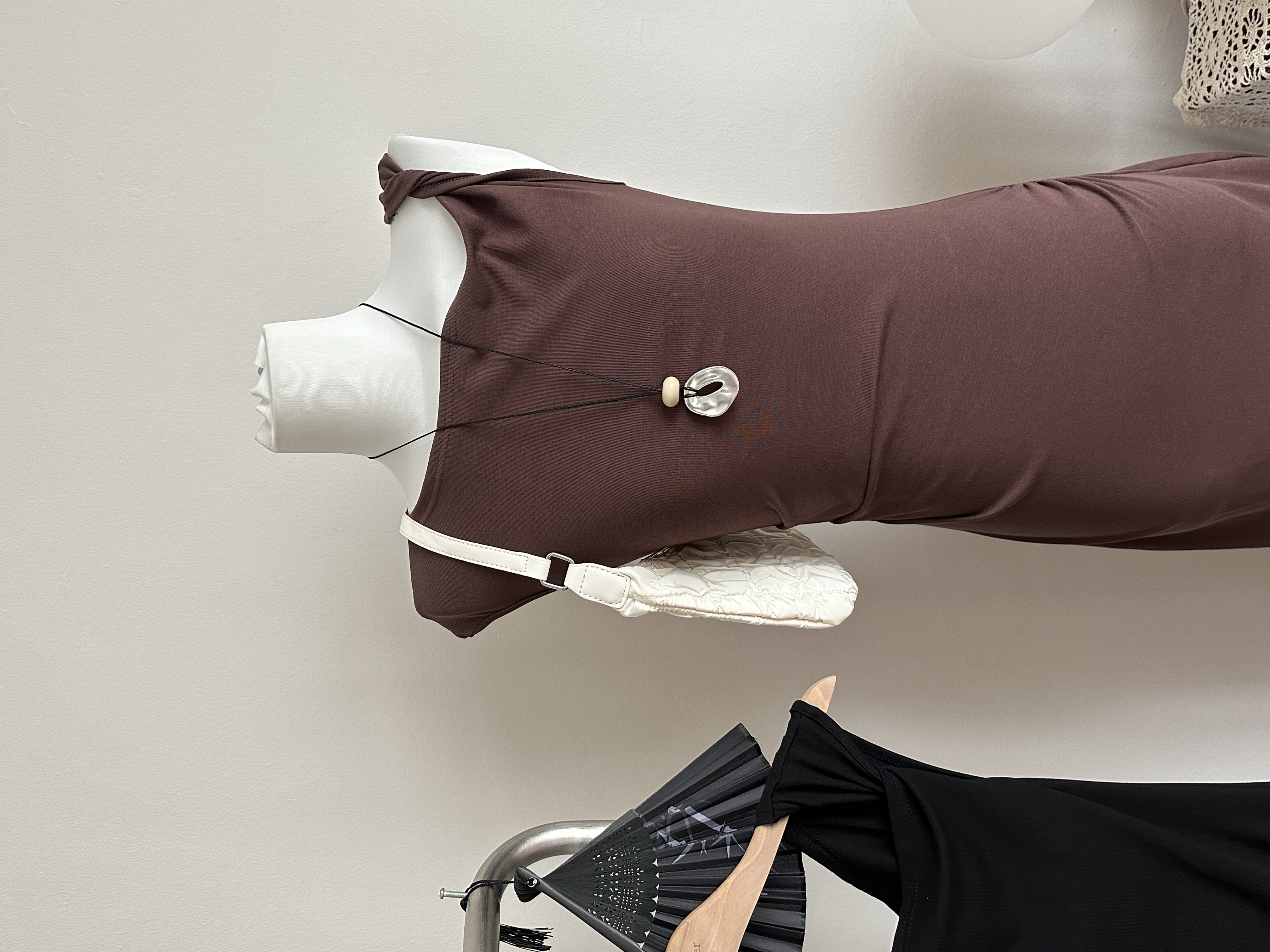 Vaeda Off-Shoulder Dress | Brown