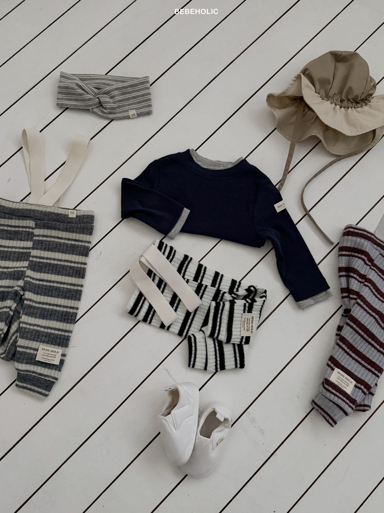 🌸預訂 韓國直送🌸🇰🇷BEBEHOLIC三色撞色條紋吊帶褲