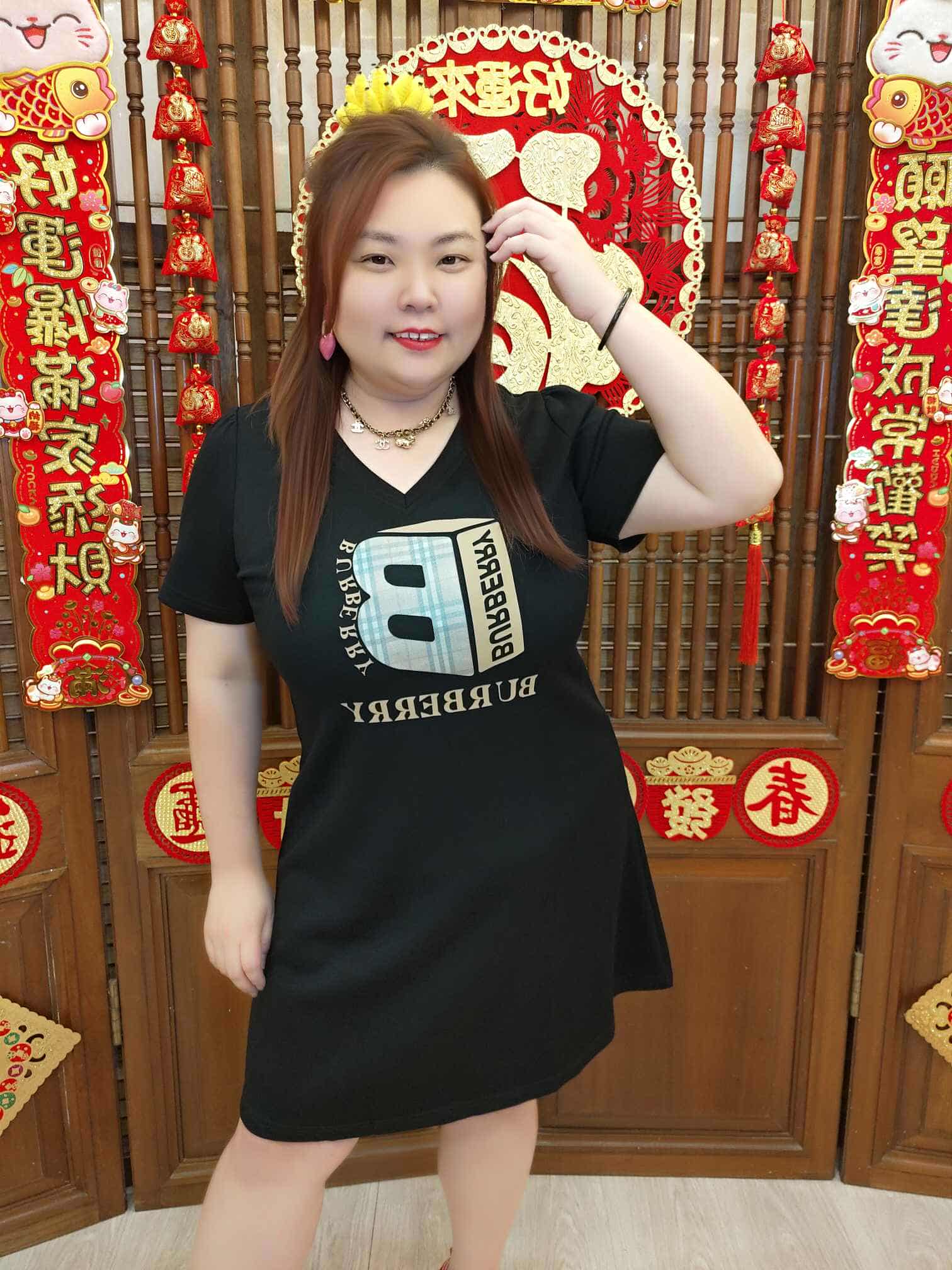 DB04 TW#5881 V领BUBERRY字母连衣裙