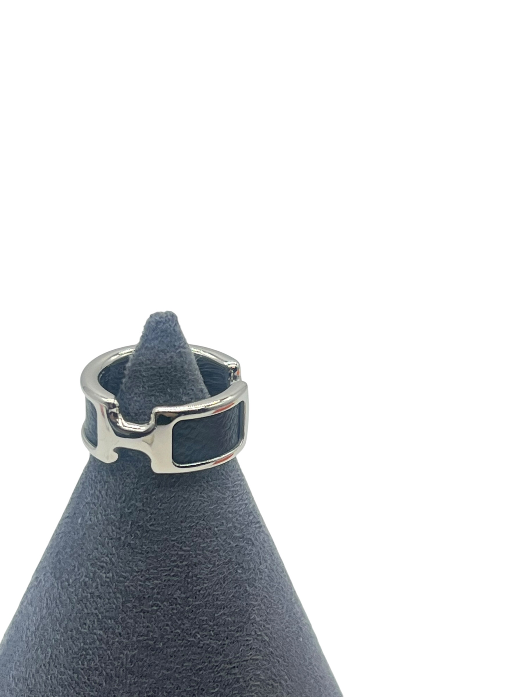 Pre-Owned HERMÉS Rings / Product Code: 061417