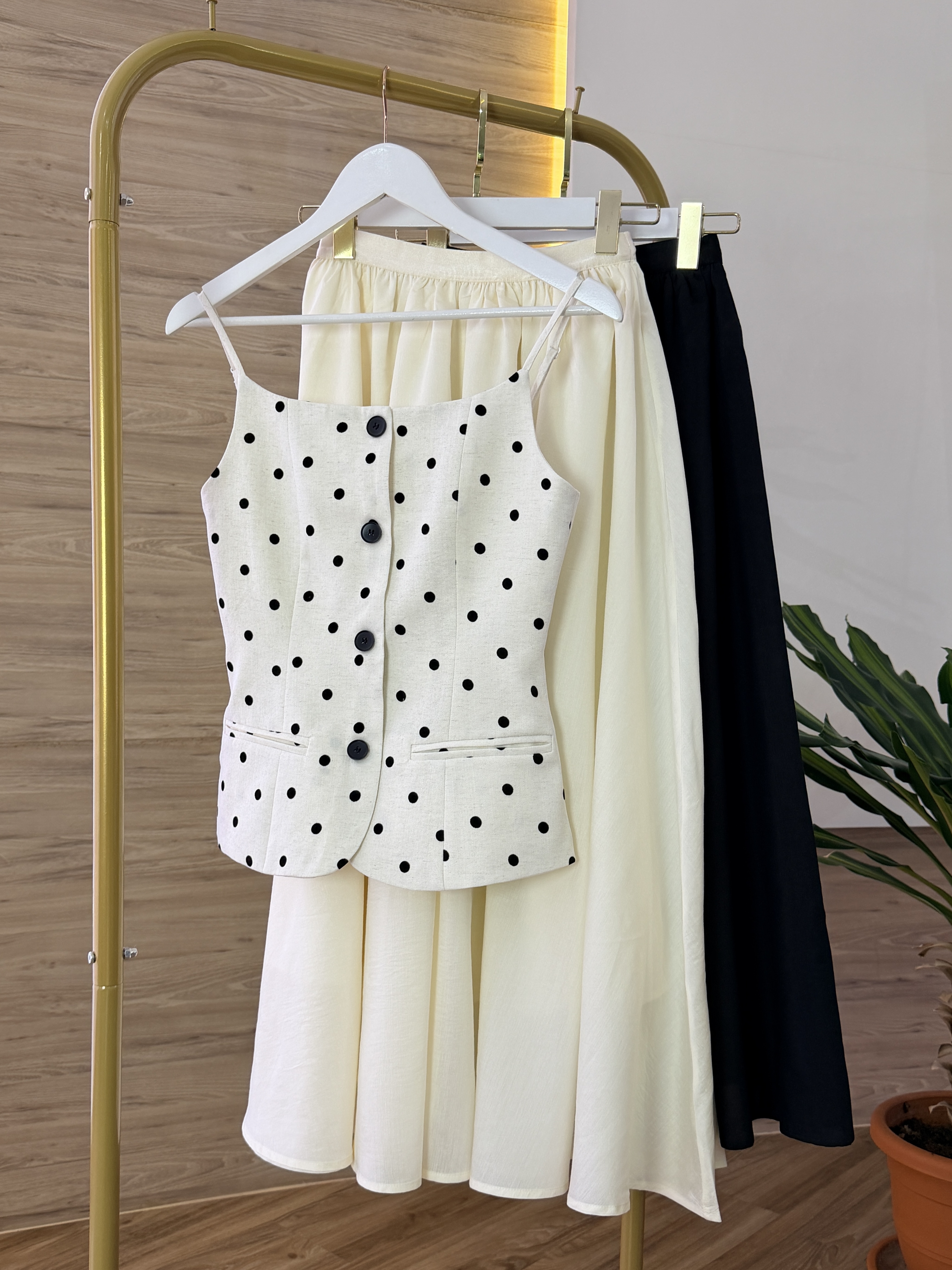 Monroe Polka Dots Set Wear